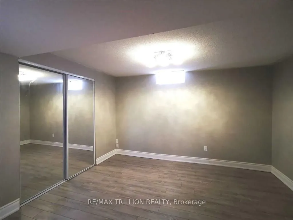 14 Greenhill Avenue, #Bsmt