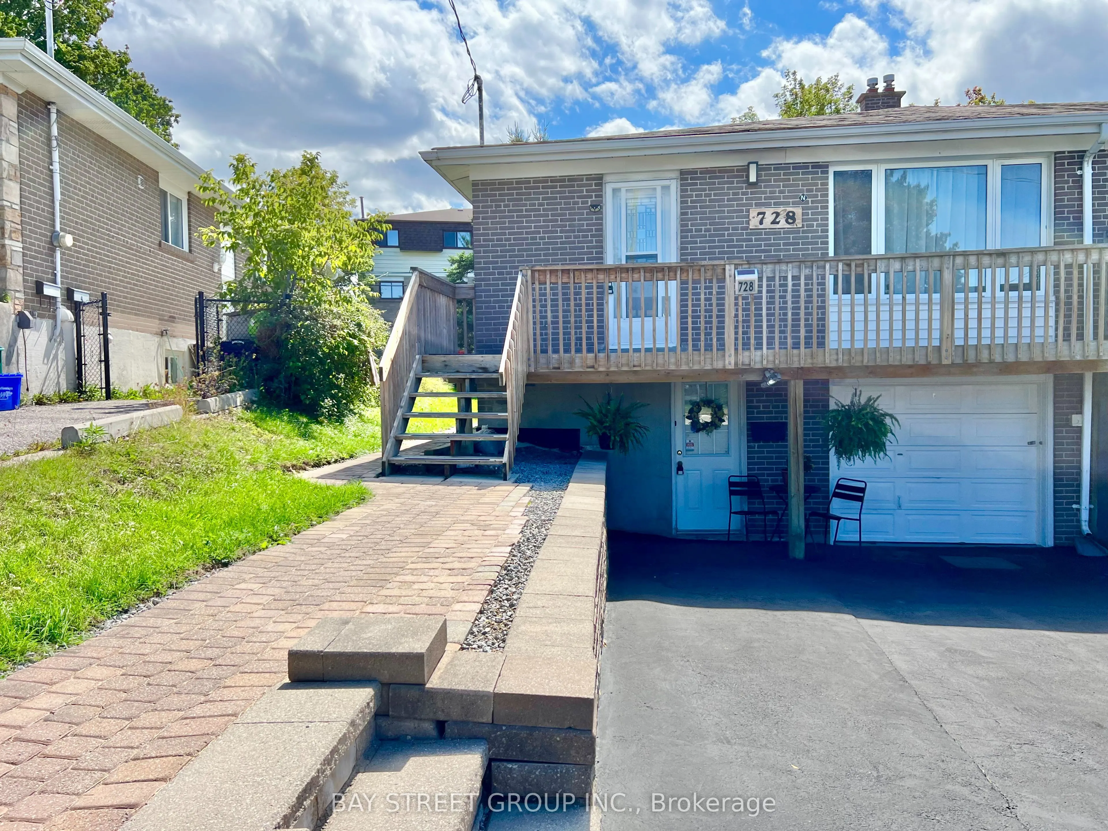 728 Sunnypoint Drive