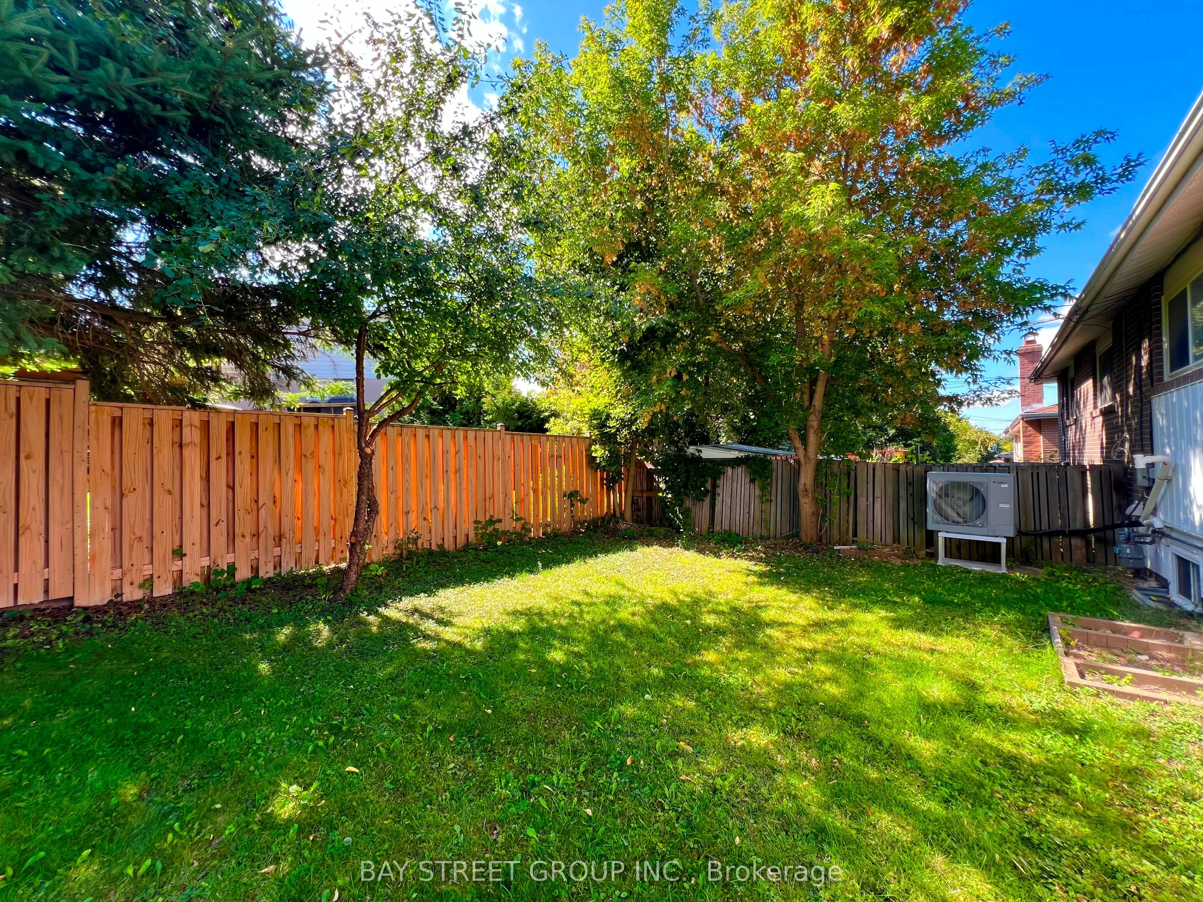 728 Sunnypoint Drive