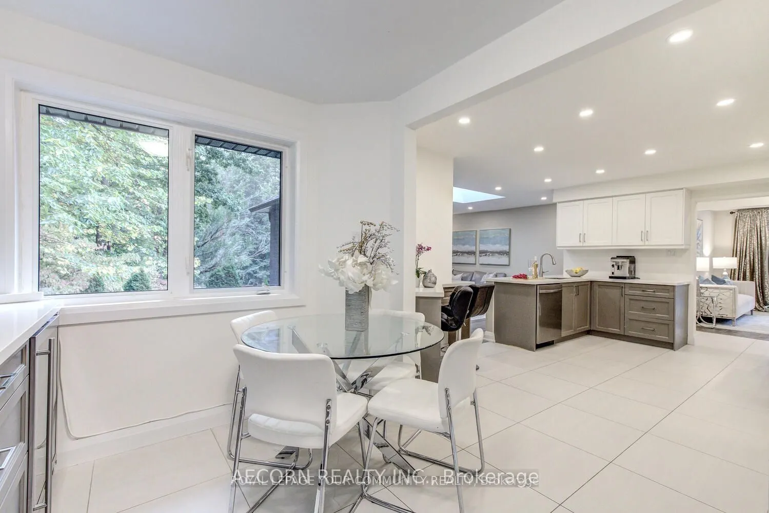 161 Heathwood Heights Drive