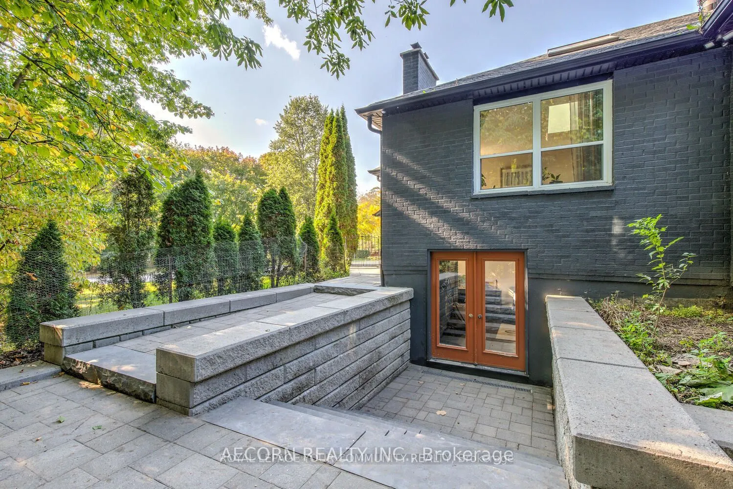 161 Heathwood Heights Drive