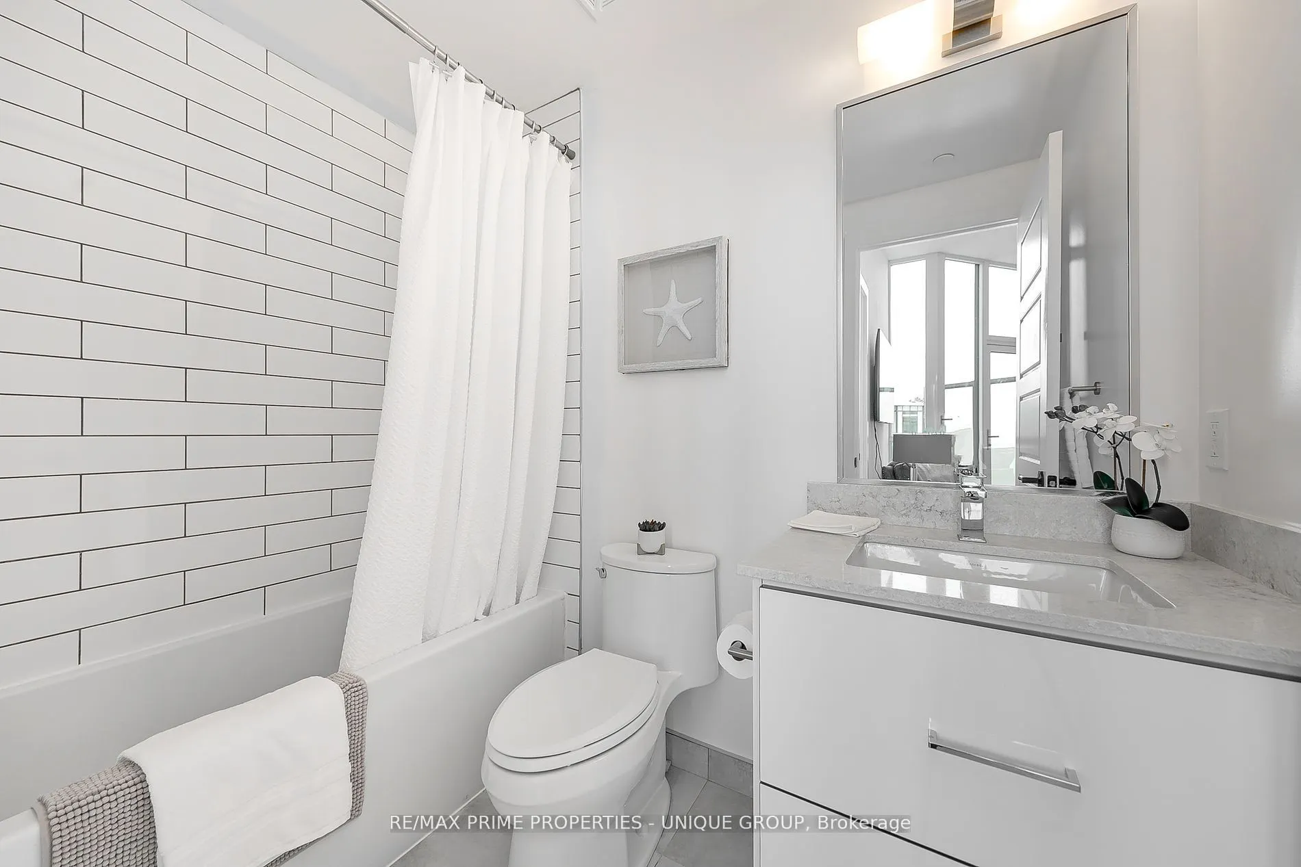 415 Sea Ray Avenue, #427