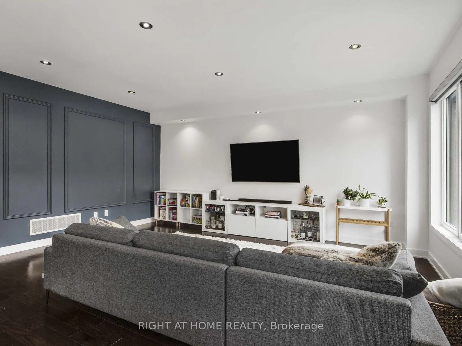 48 Anchusa Drive