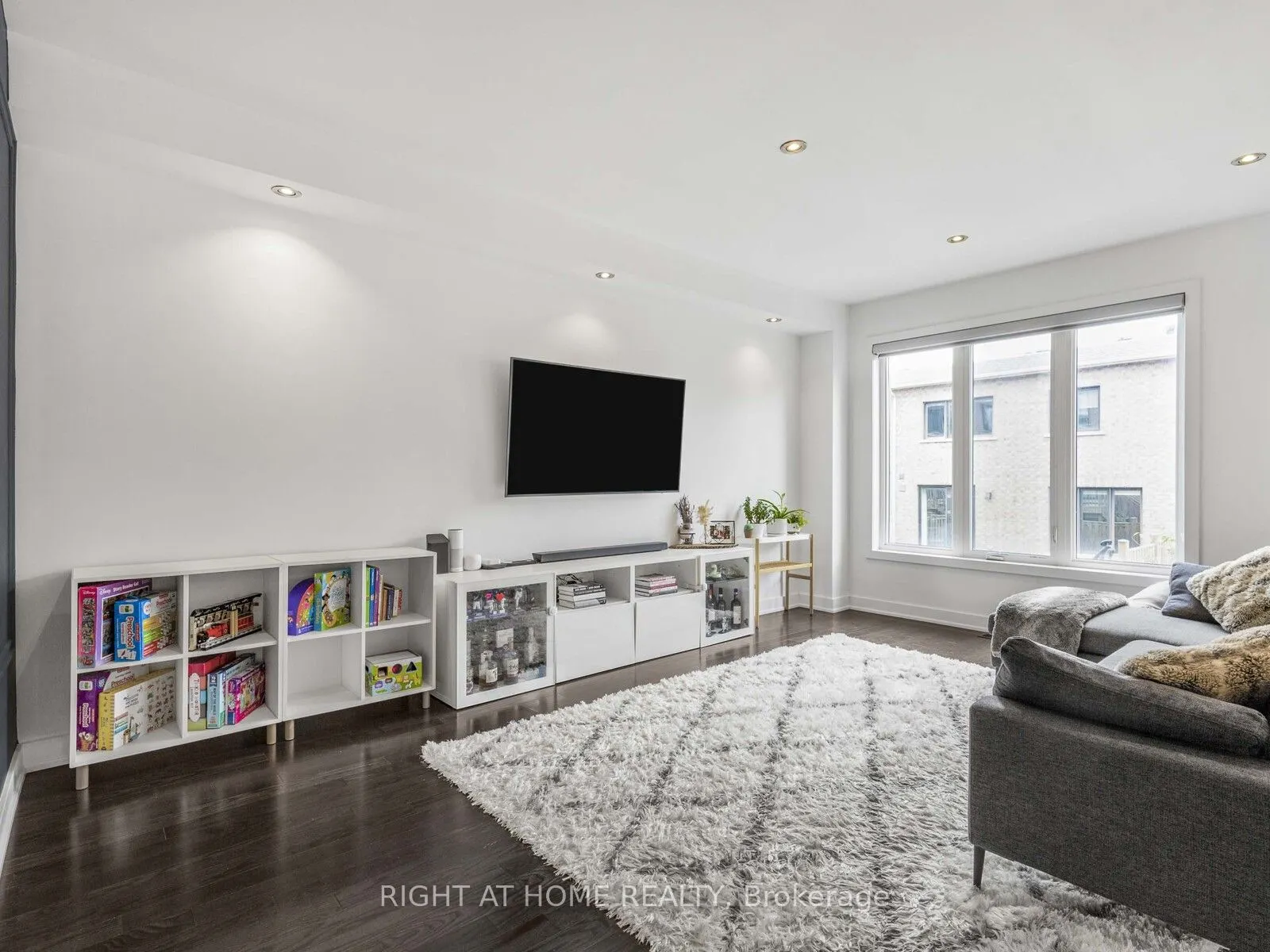 48 Anchusa Drive