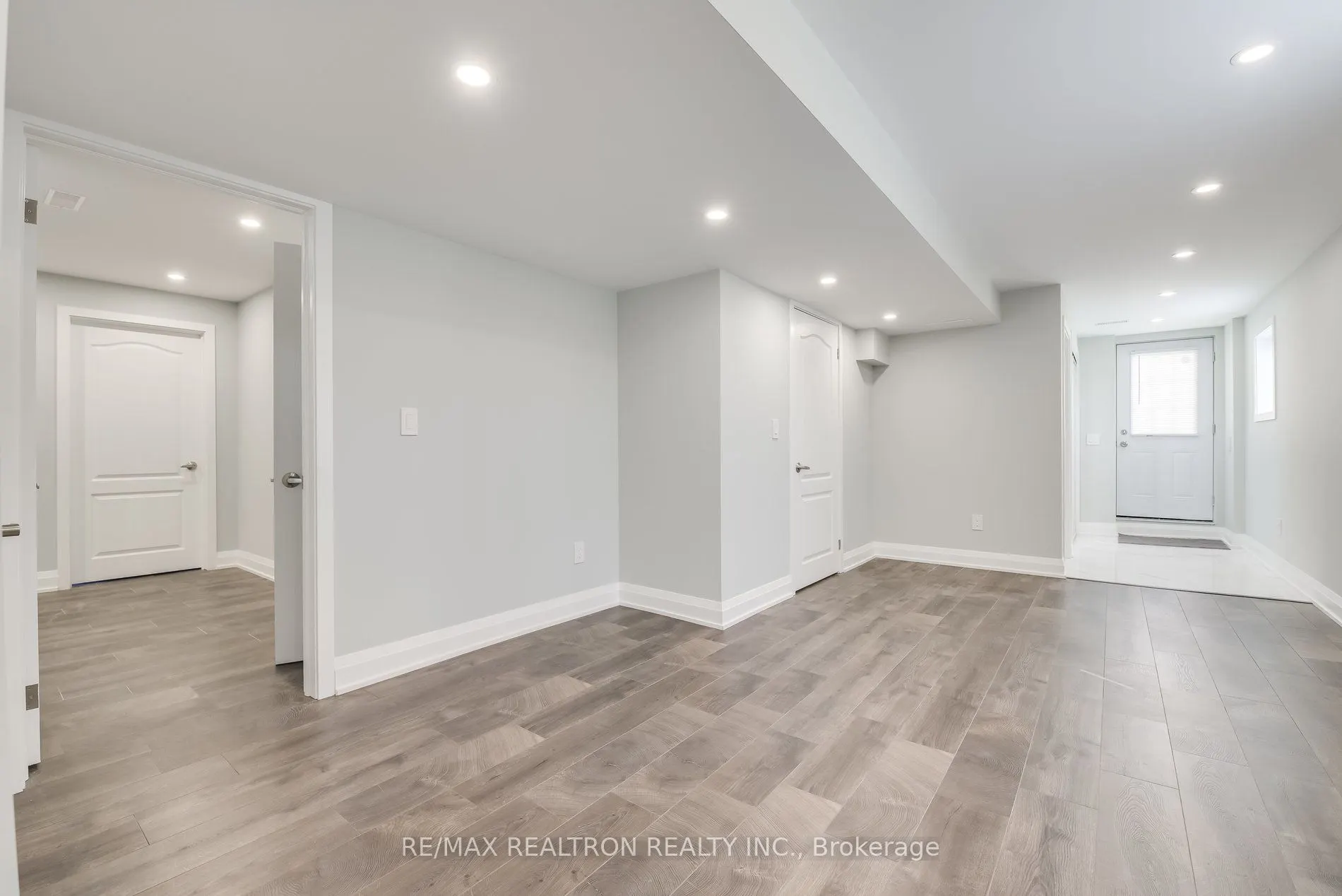 501 Clifford Perry Place, #Lower