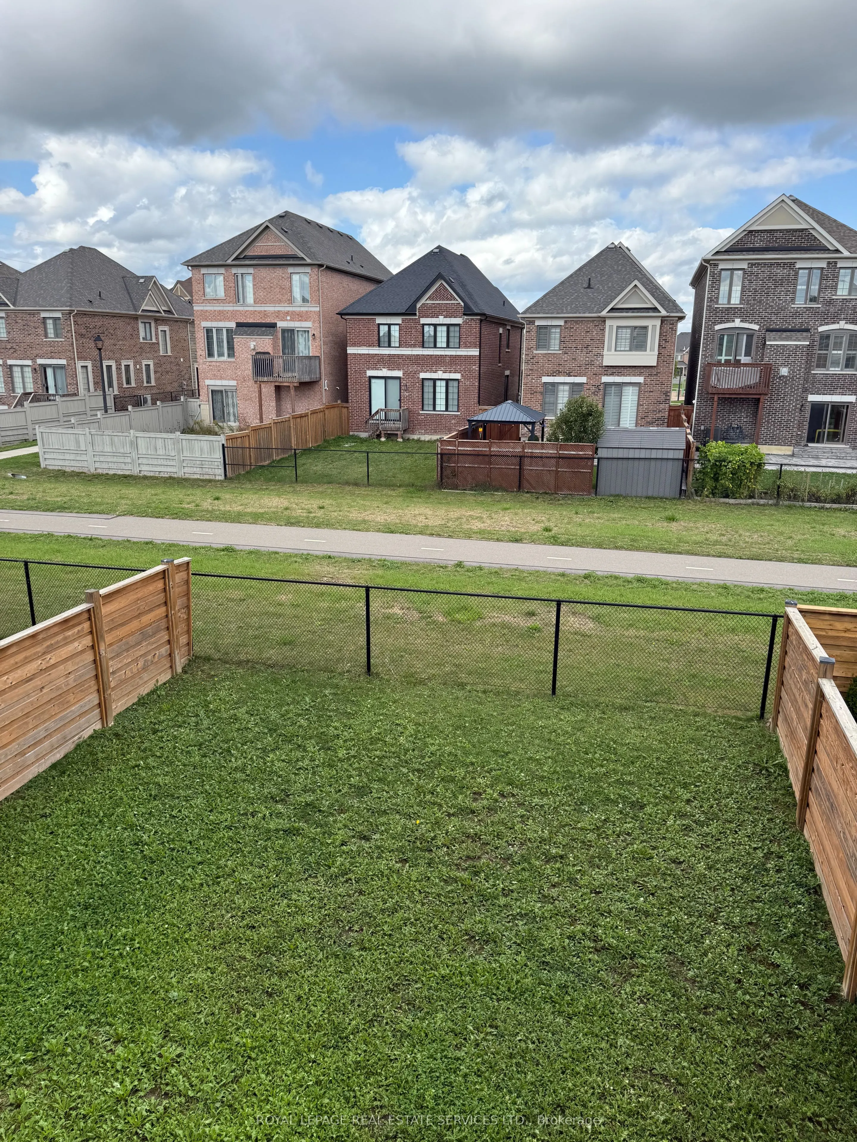 42 Faust Ridge