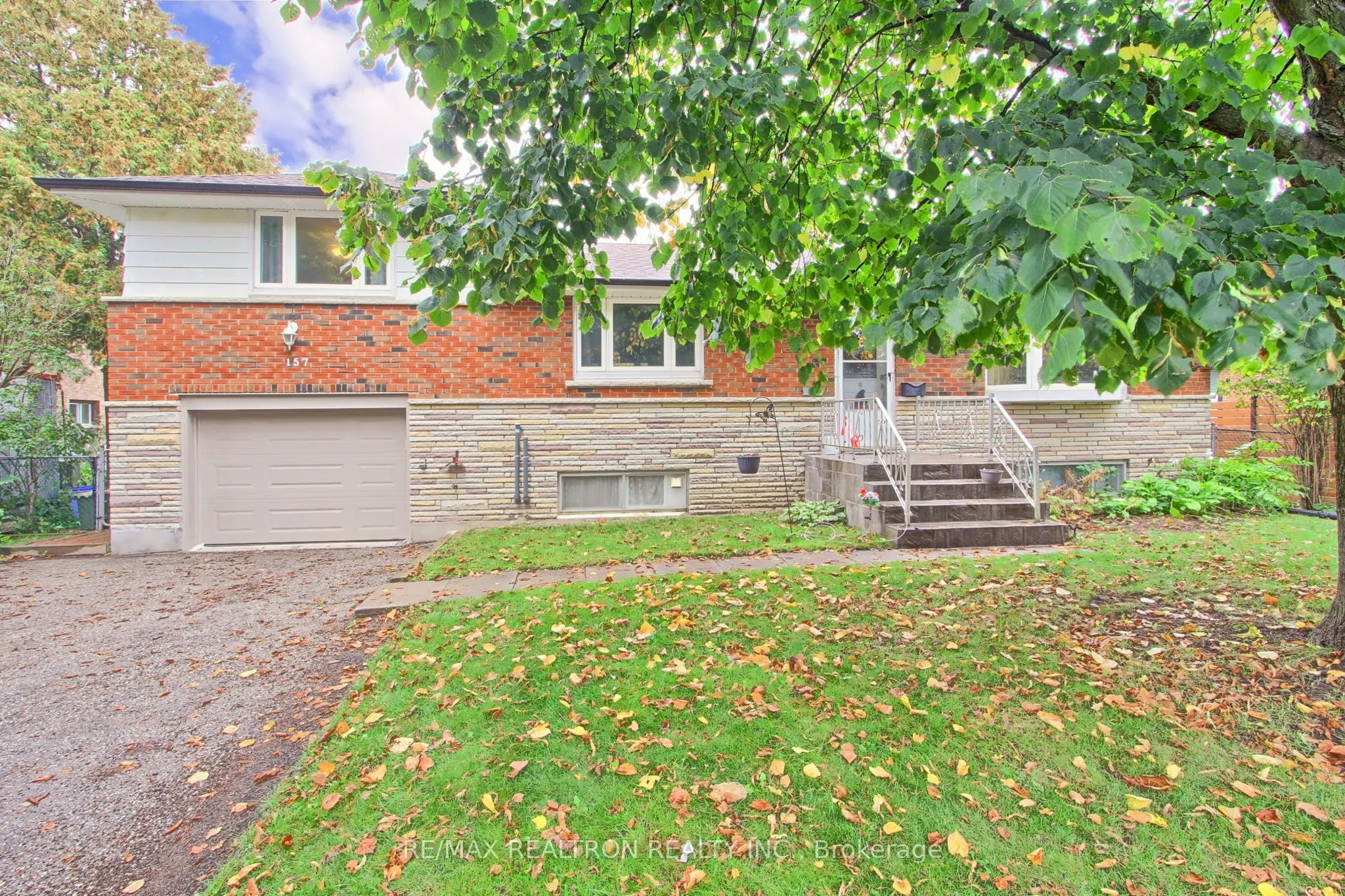 157 Maplegrove Avenue