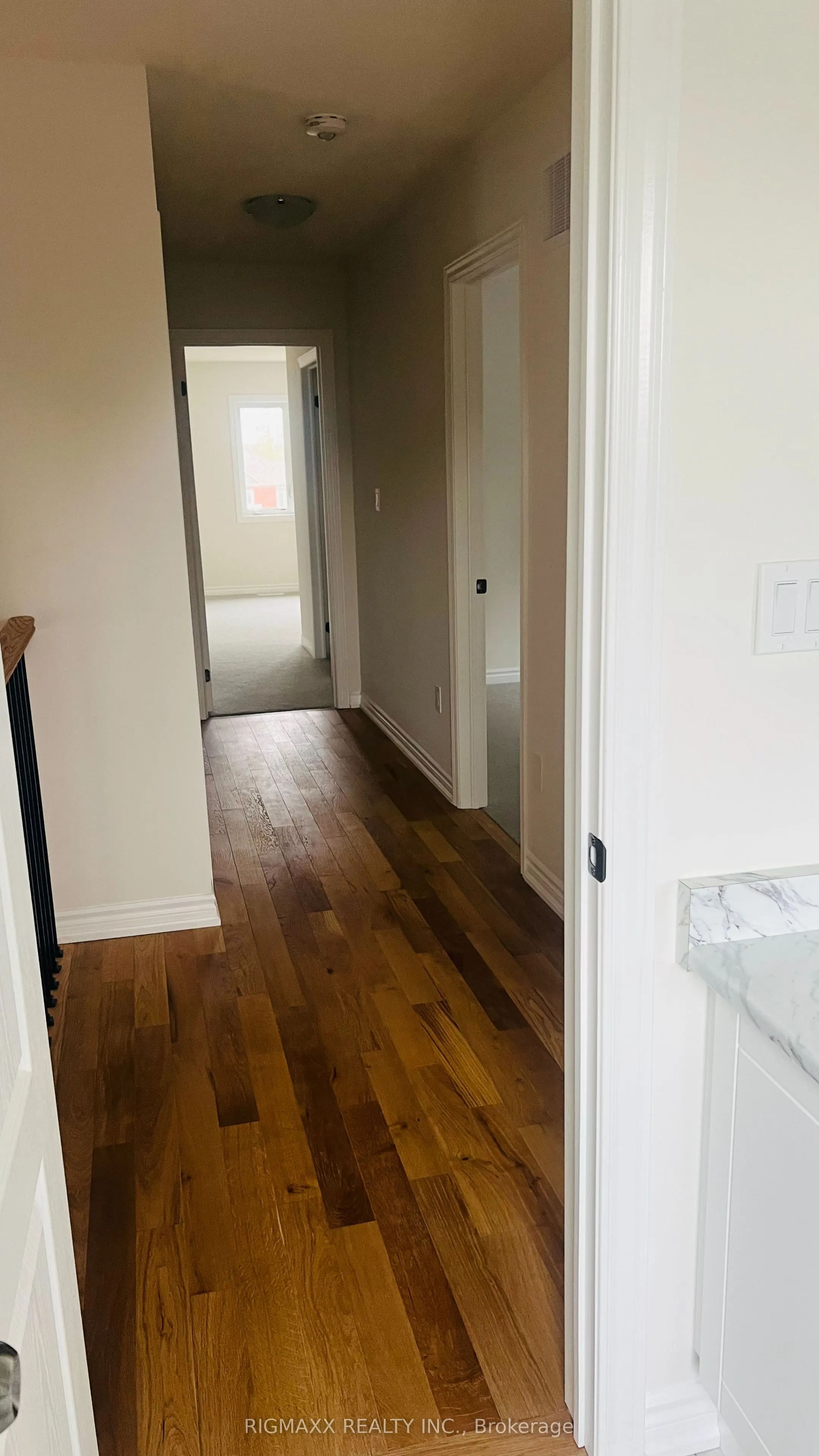5 Lawrence D. Pridham Avenue