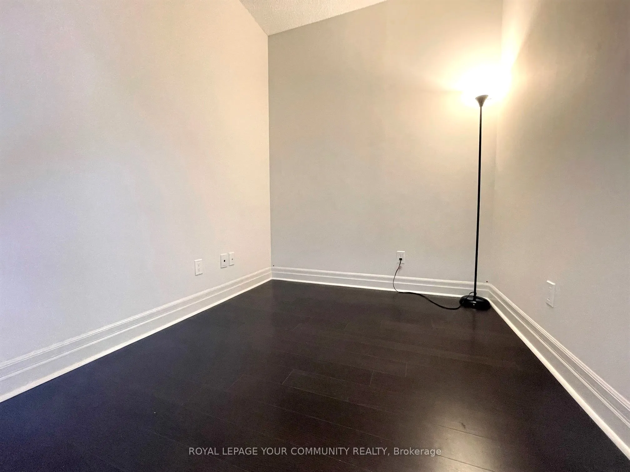 8110 Birchmount Road, #724