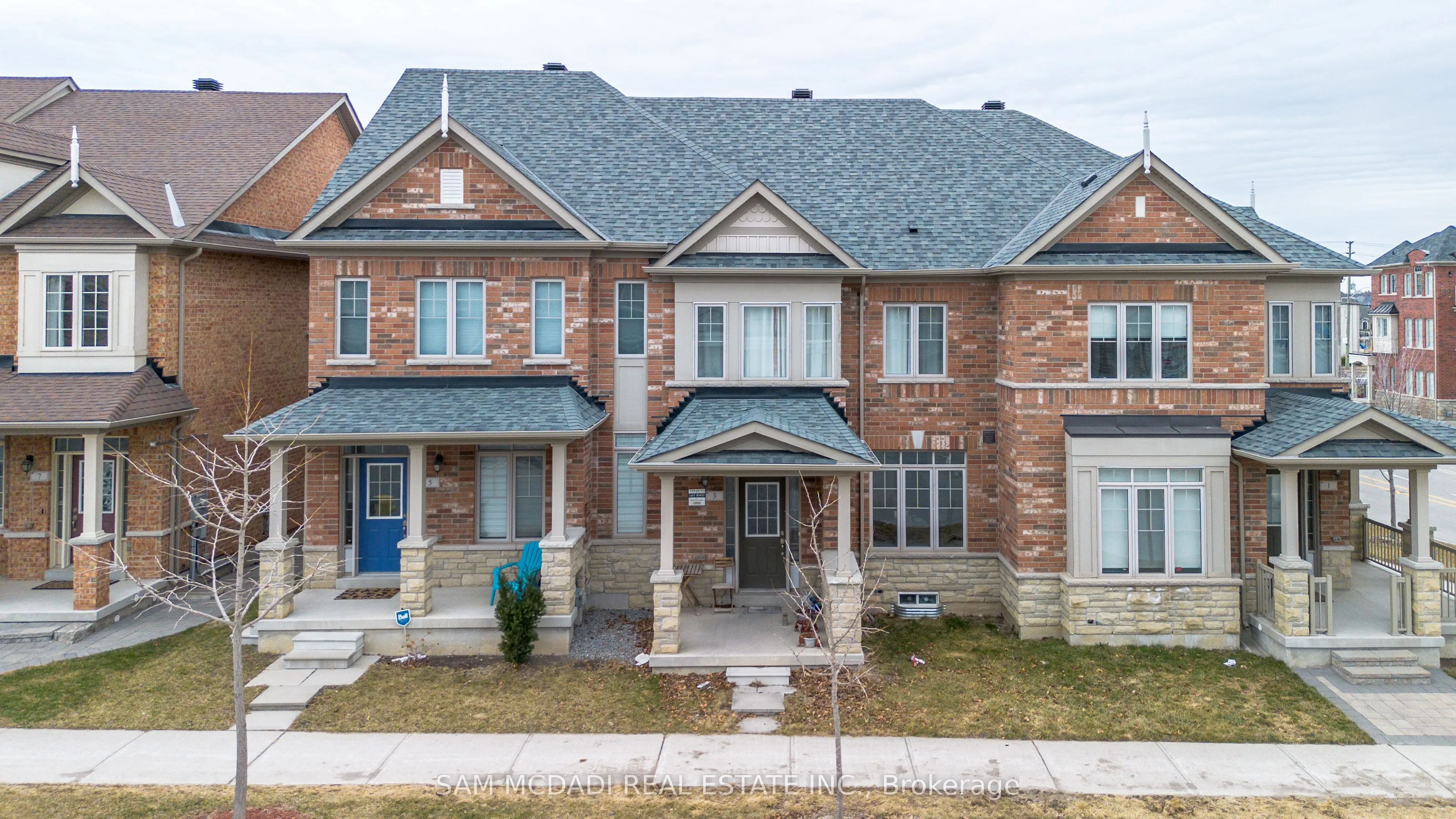 3 Henry Bauer Avenue