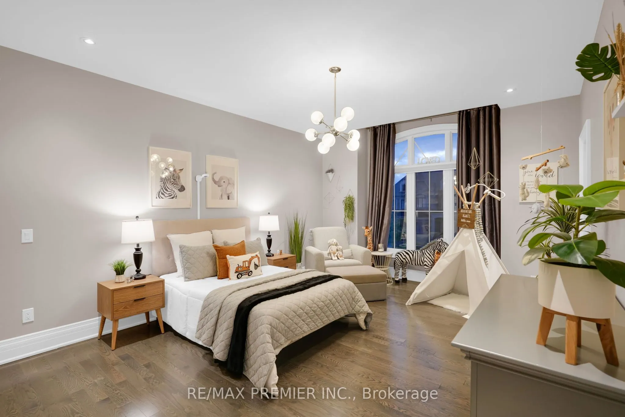 15 Peter Glass Road