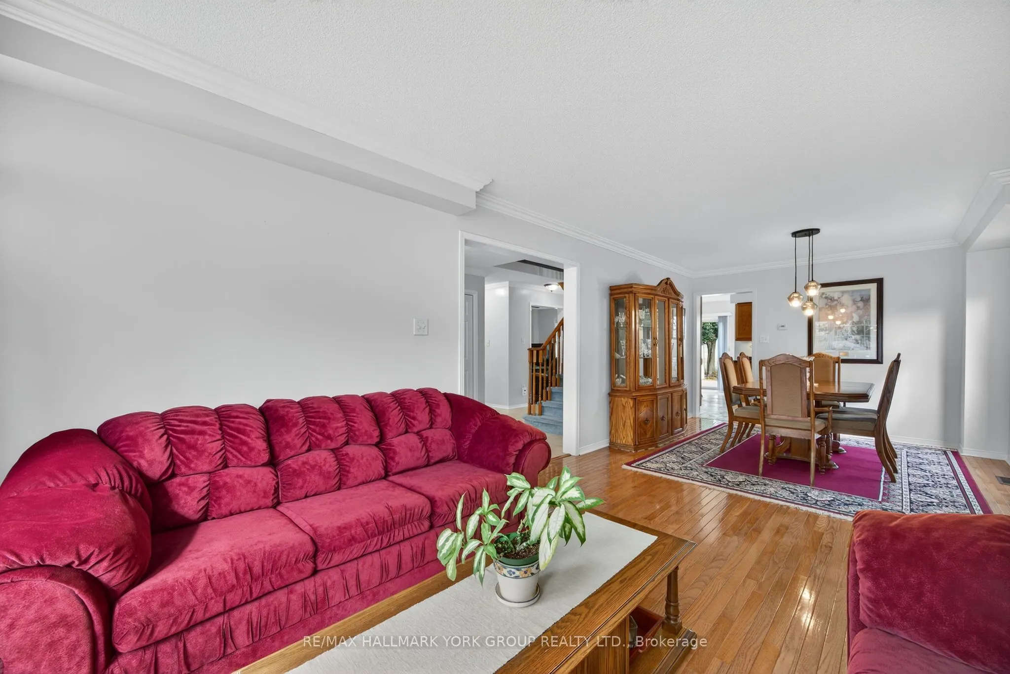 9 Reynolds Avenue