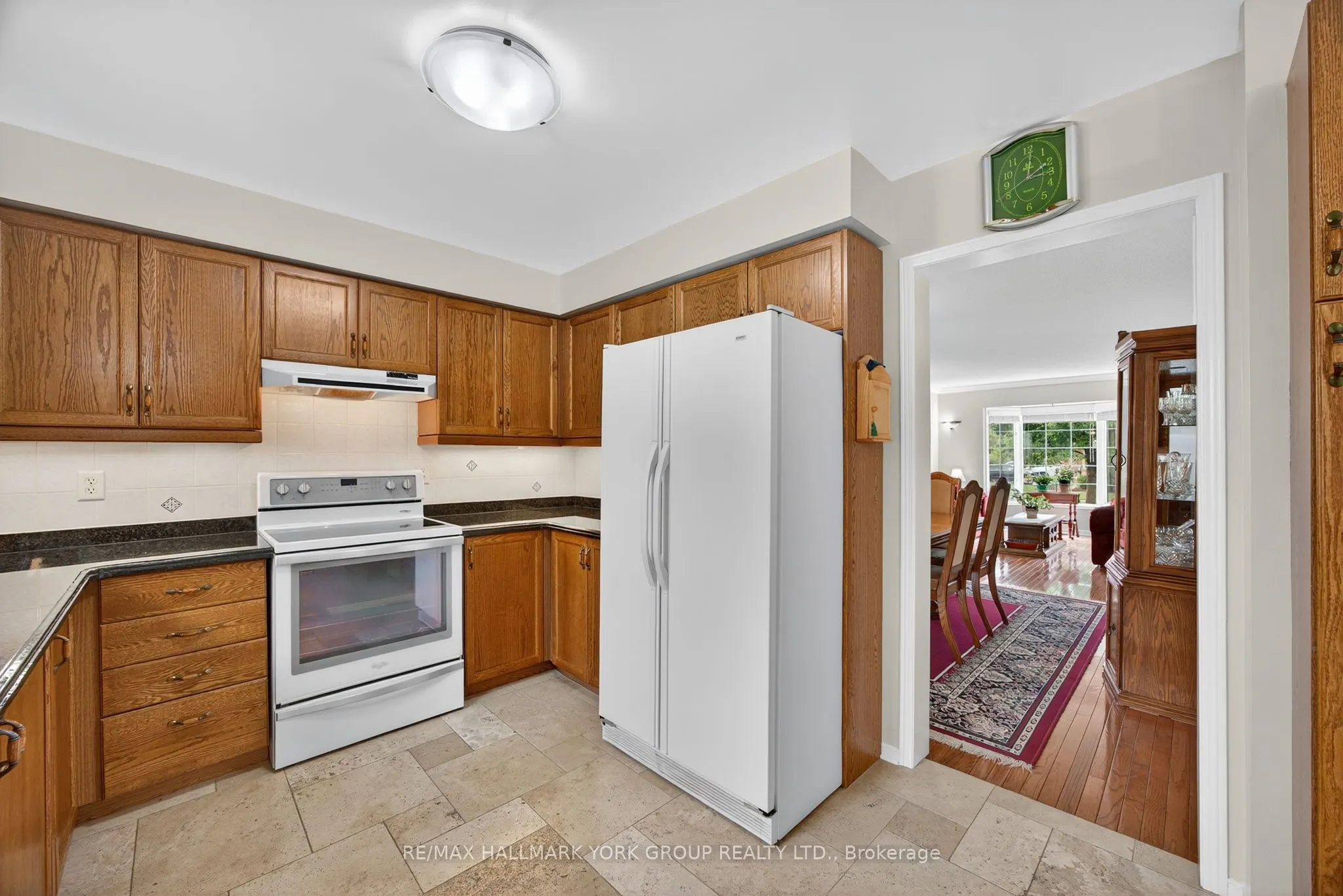 9 Reynolds Avenue