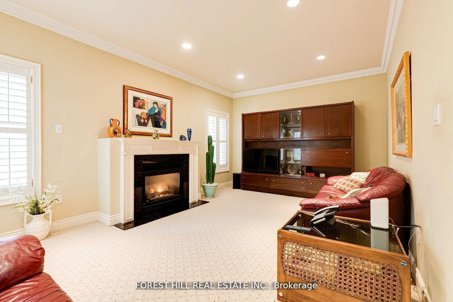 66 Sanibel Crescent