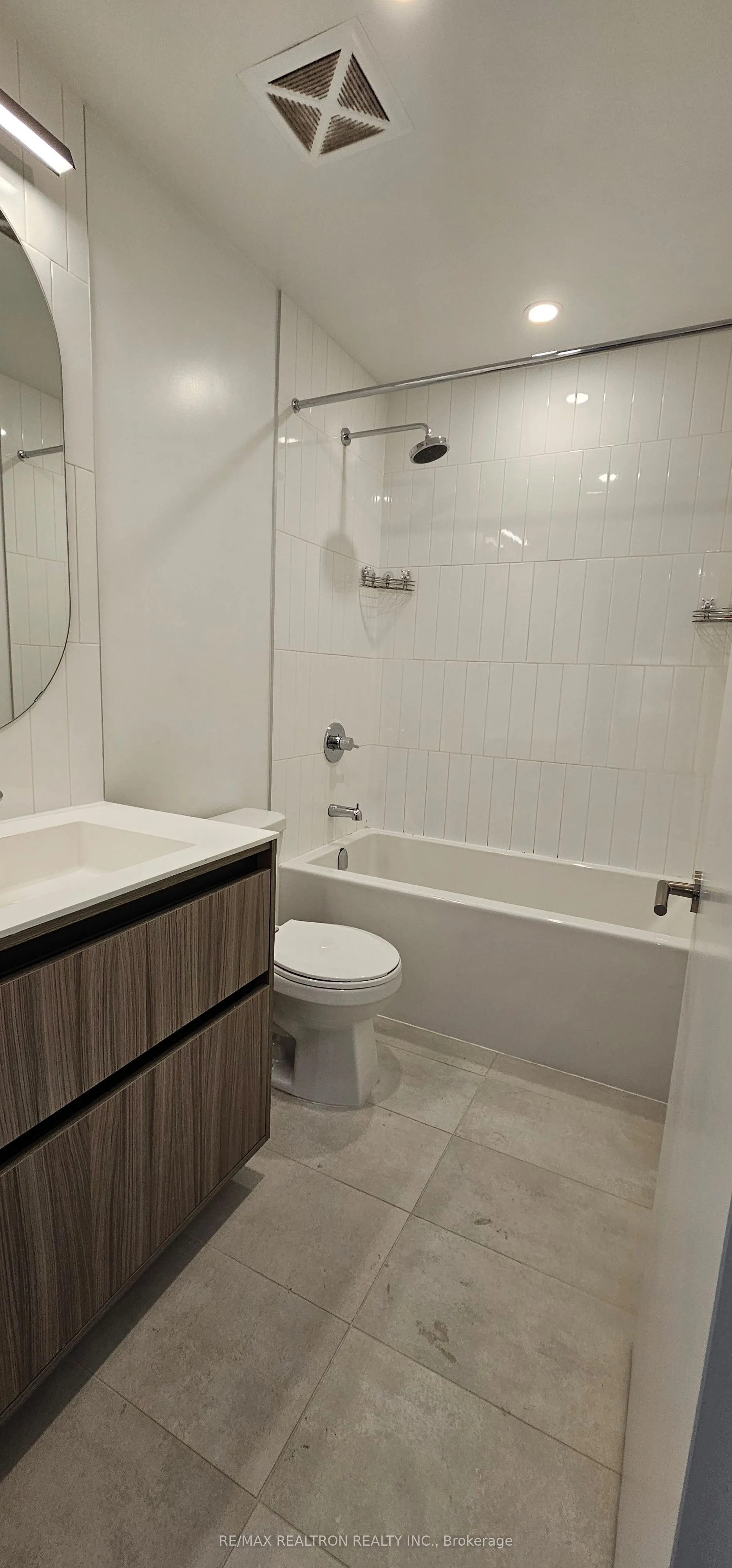 7950 Bathurst Street, #432