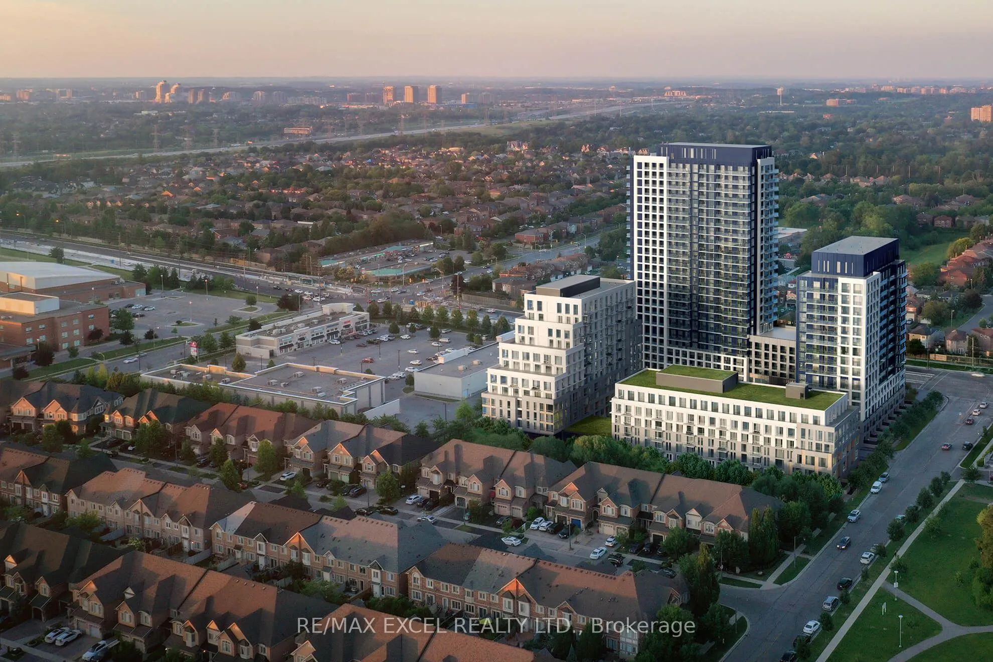 8 Beverley Glen Boulevard, #410