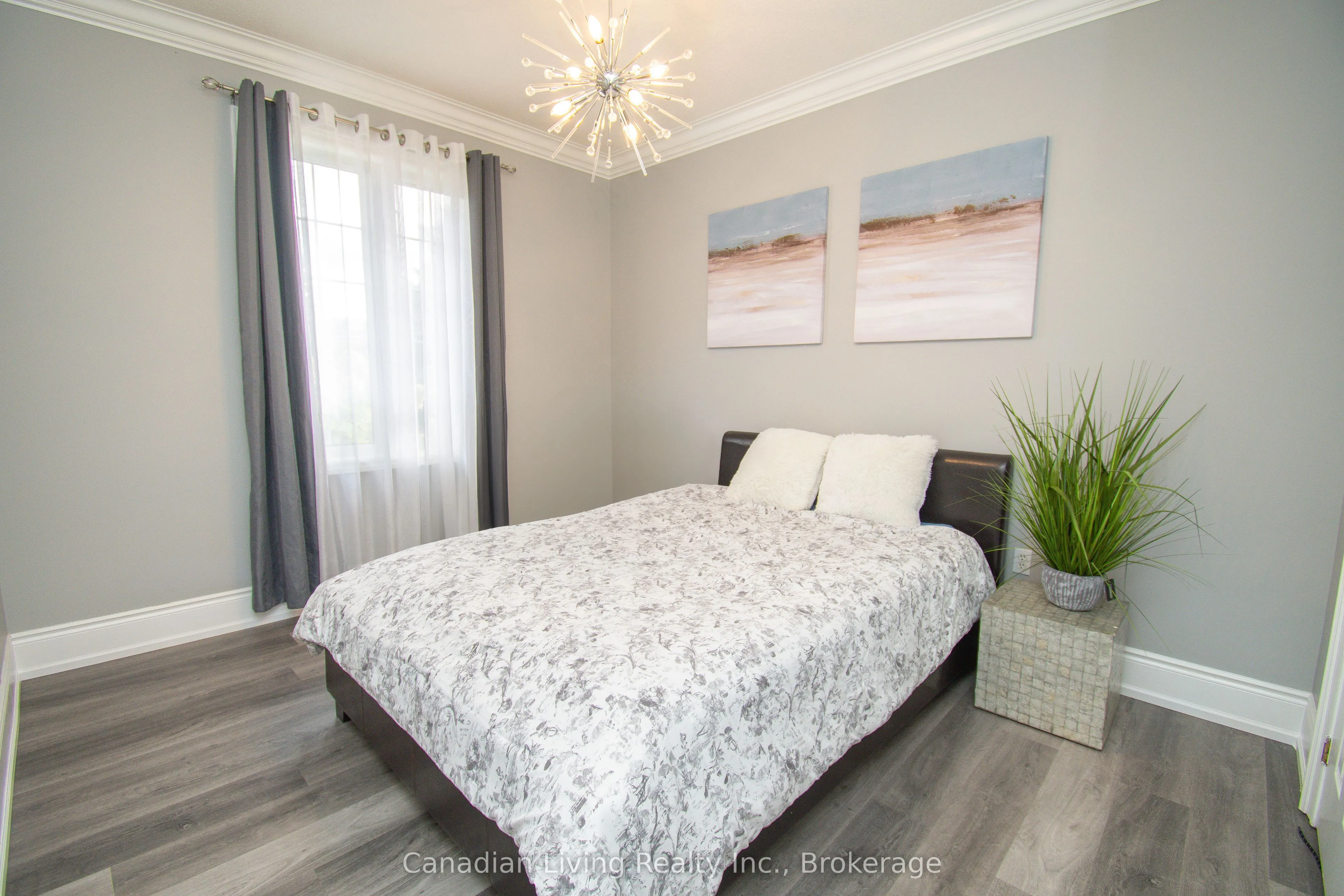 31 Golfview Boulevard