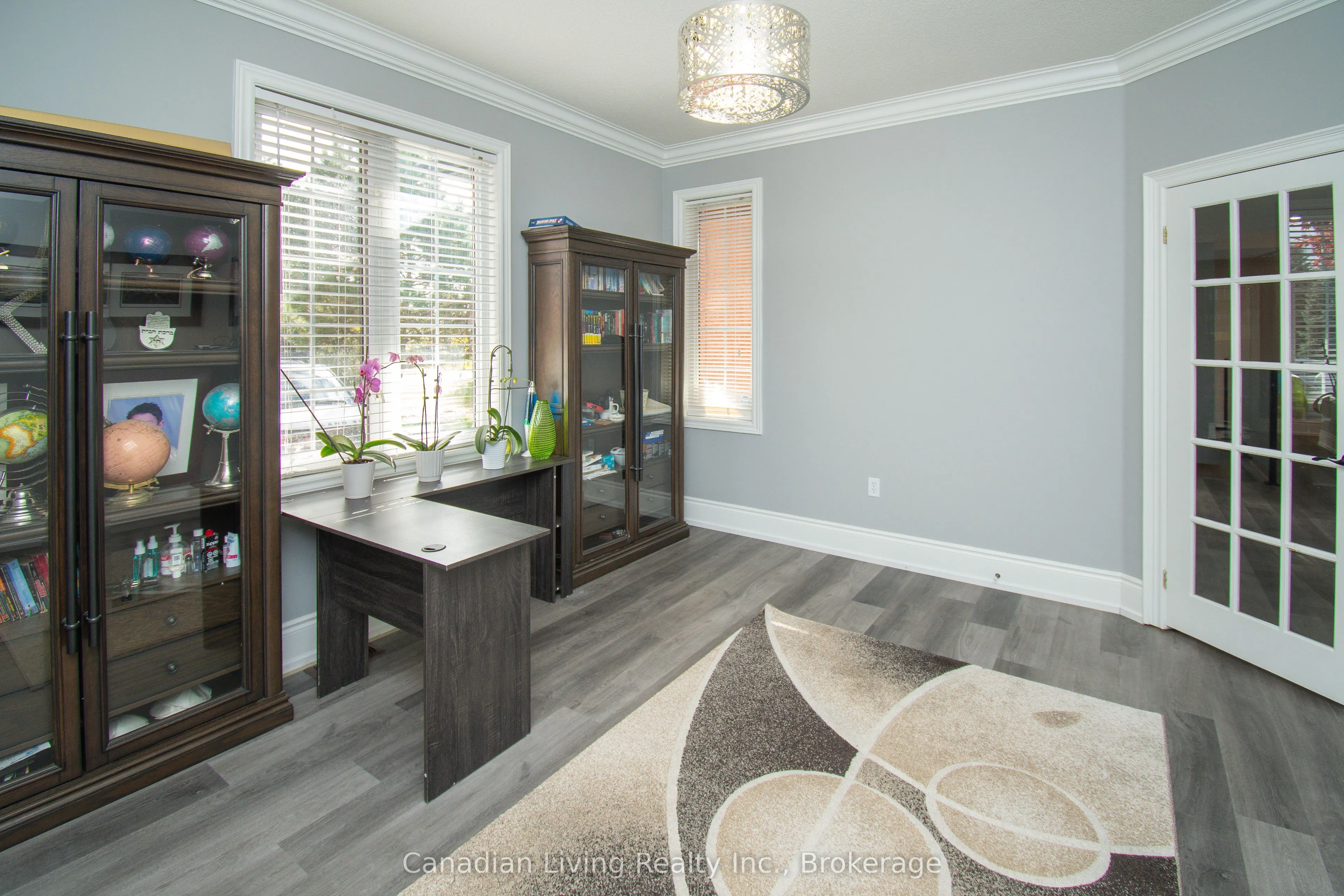 31 Golfview Boulevard