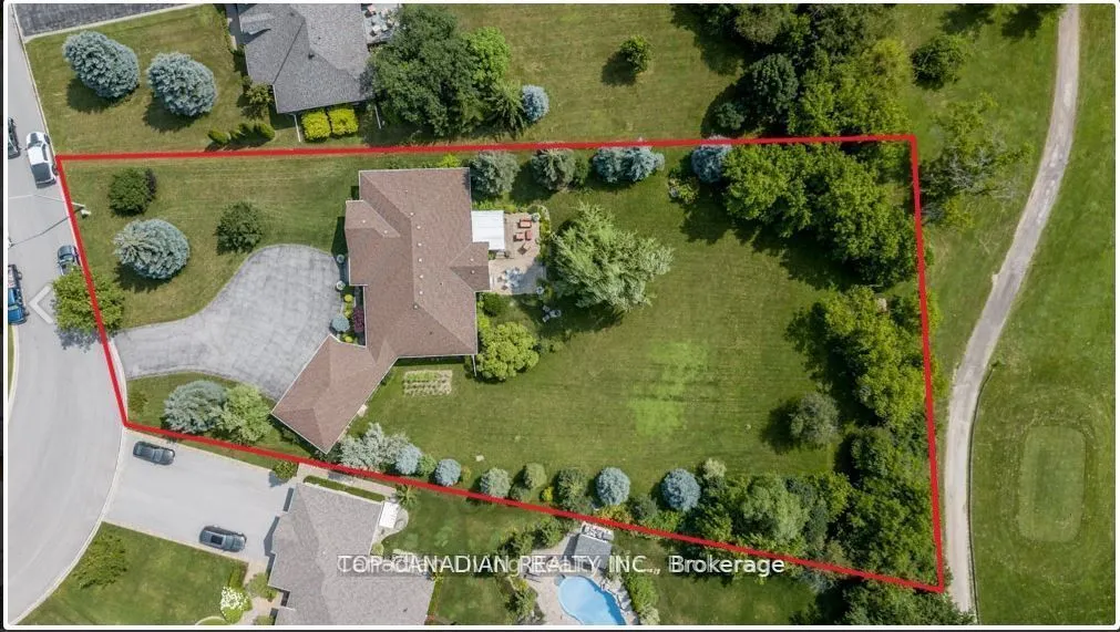 31 Golfview Boulevard