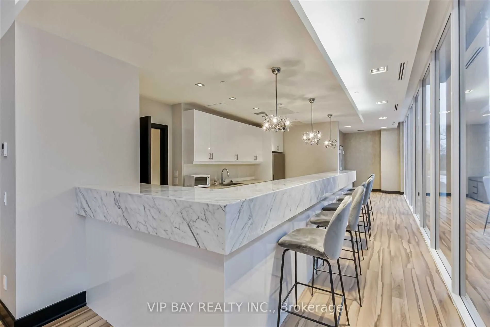 9618 Yonge Street, #1608