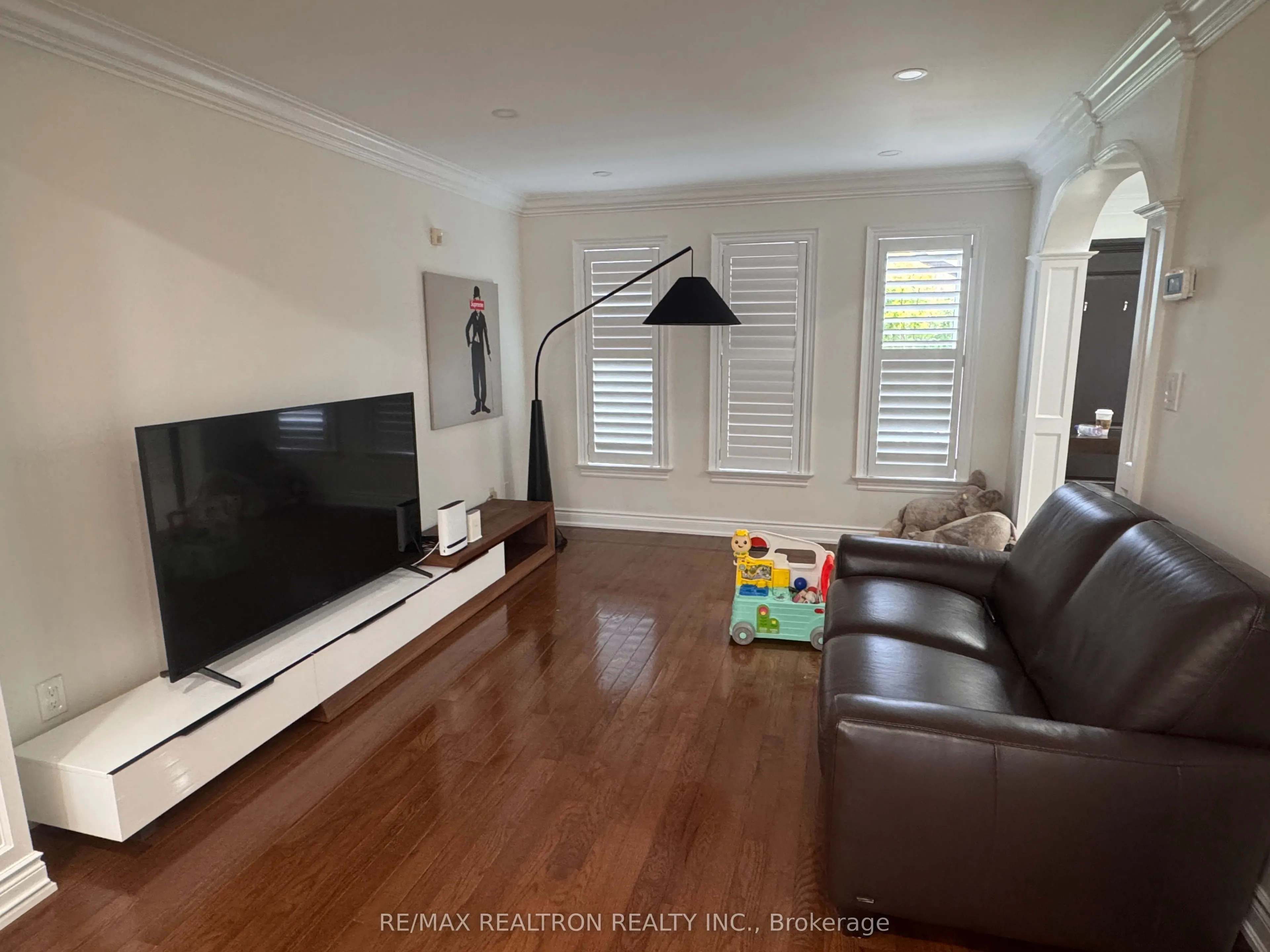 43A Westwood Lane