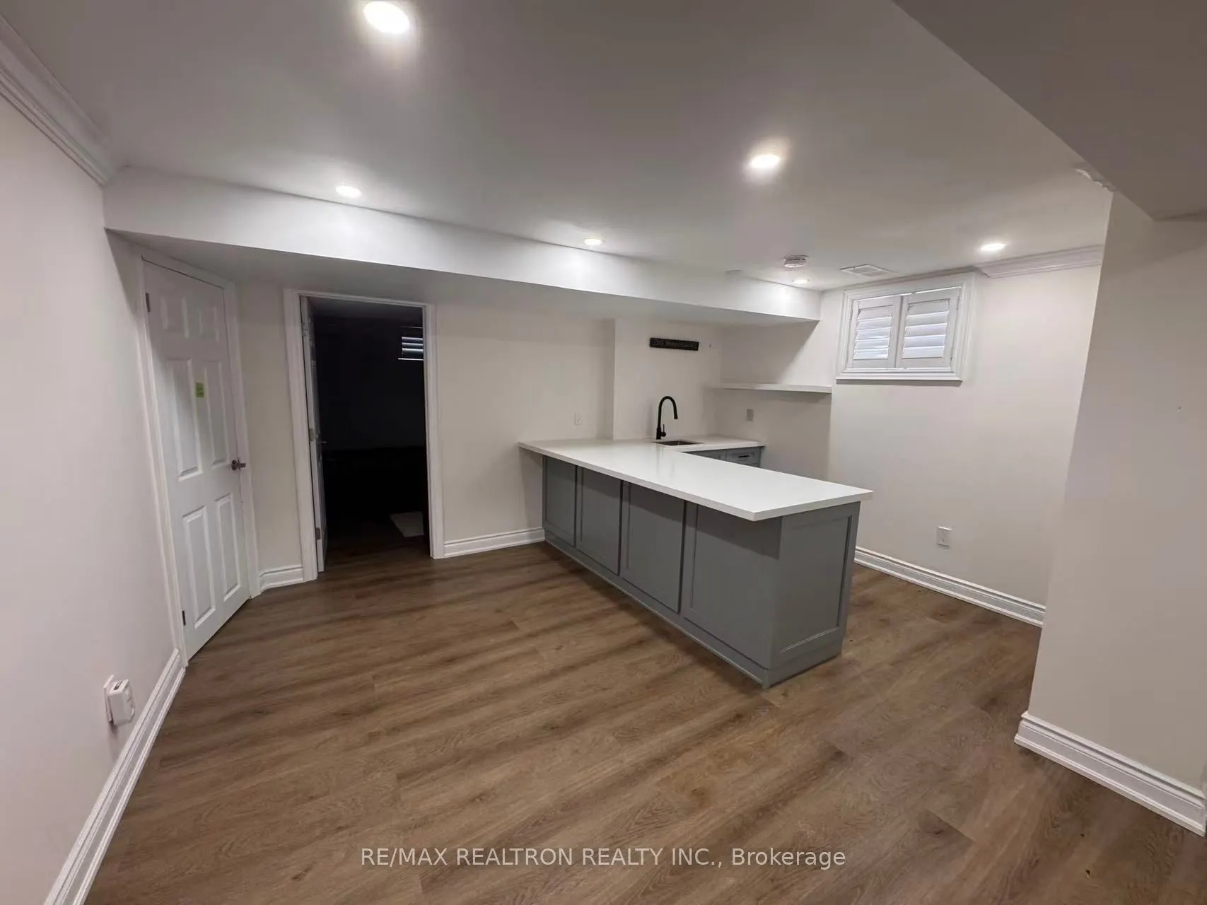 43A Westwood Lane