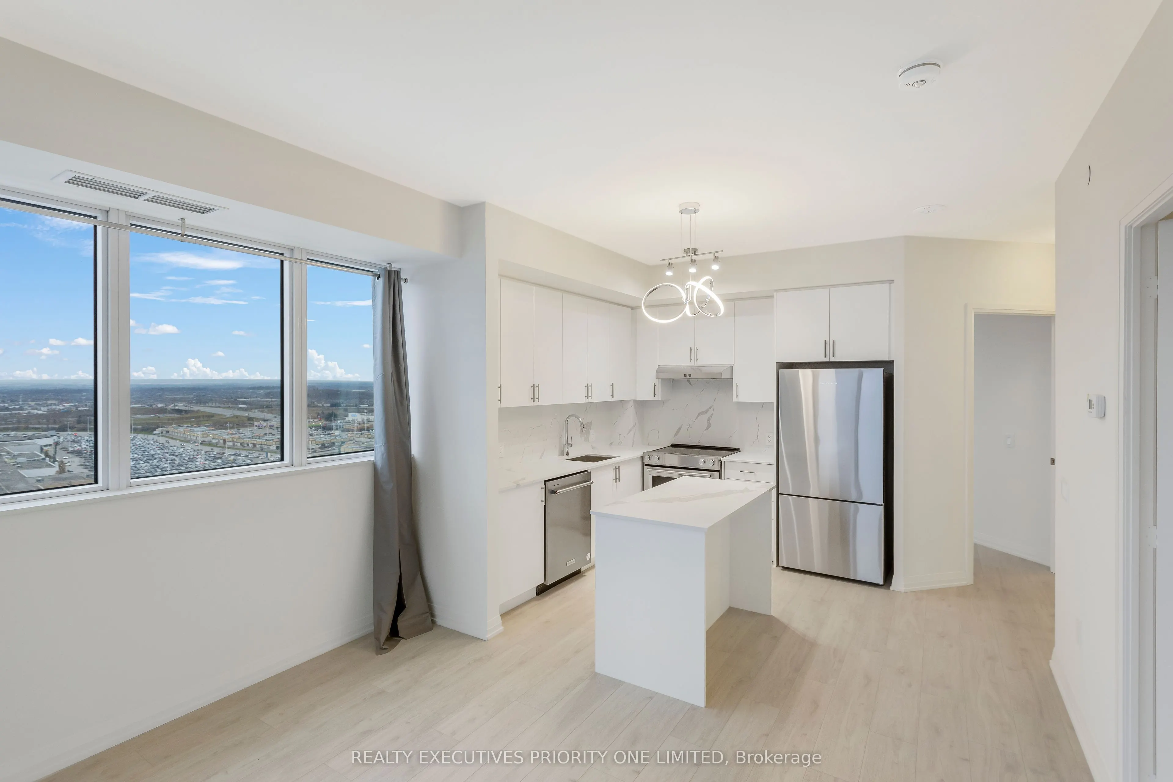 9000 Jane Street, #2018
