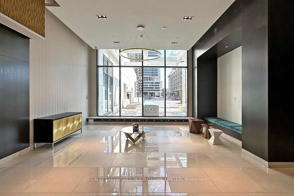 9000 Jane Street, #2018