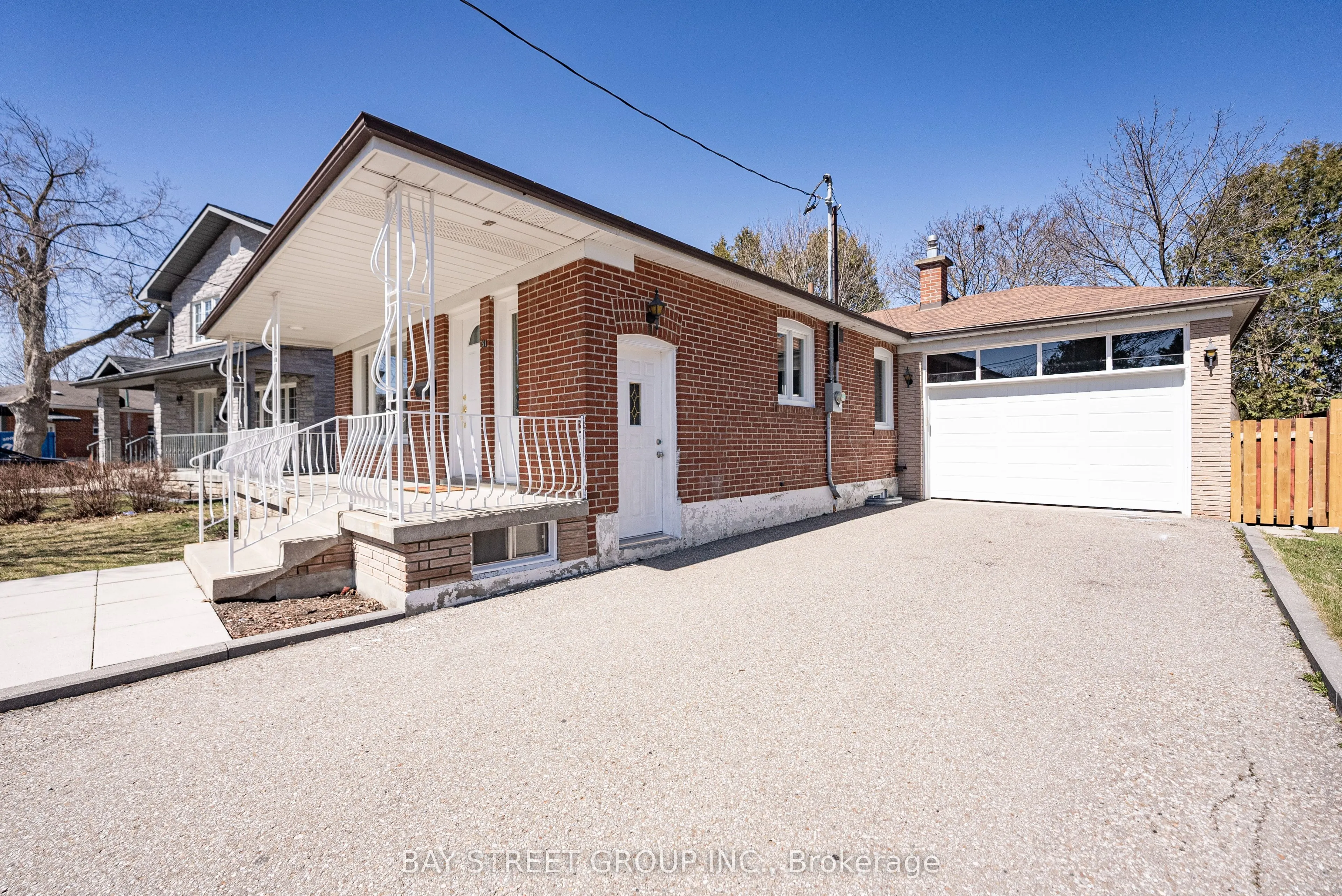 51 Rockport Crescent