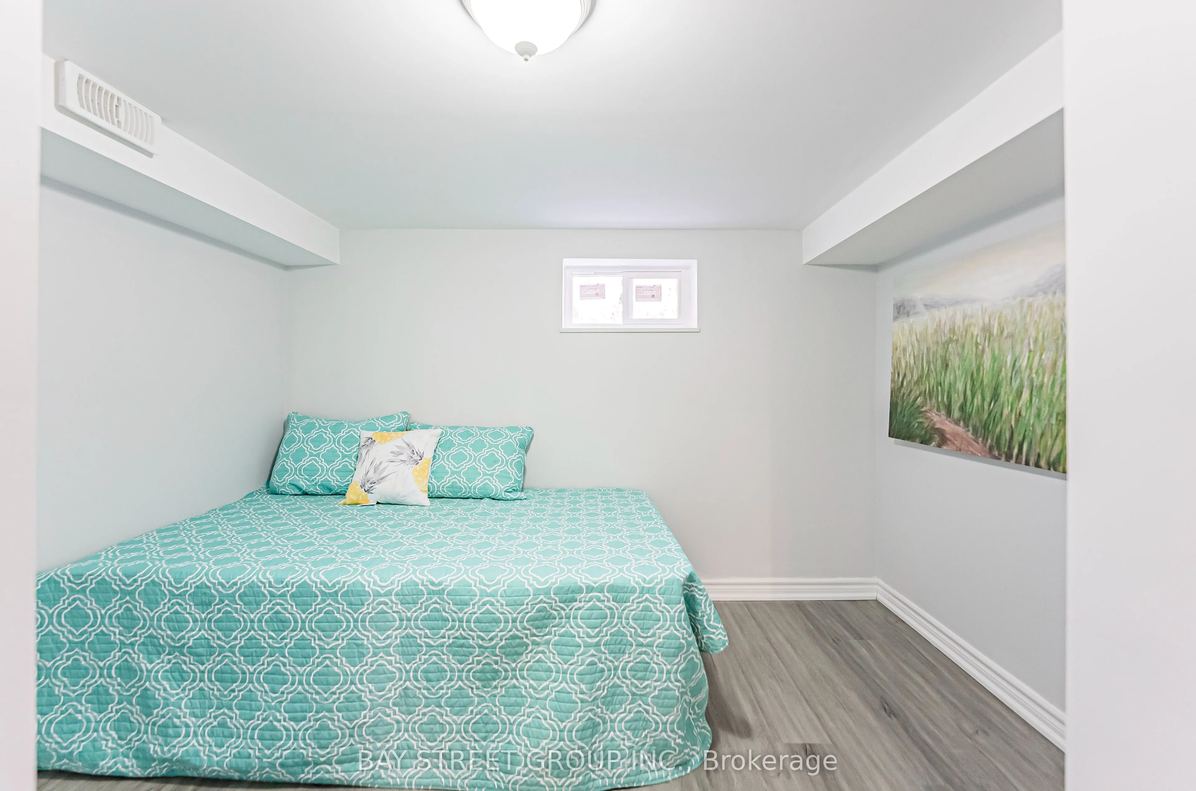 51 Rockport Crescent