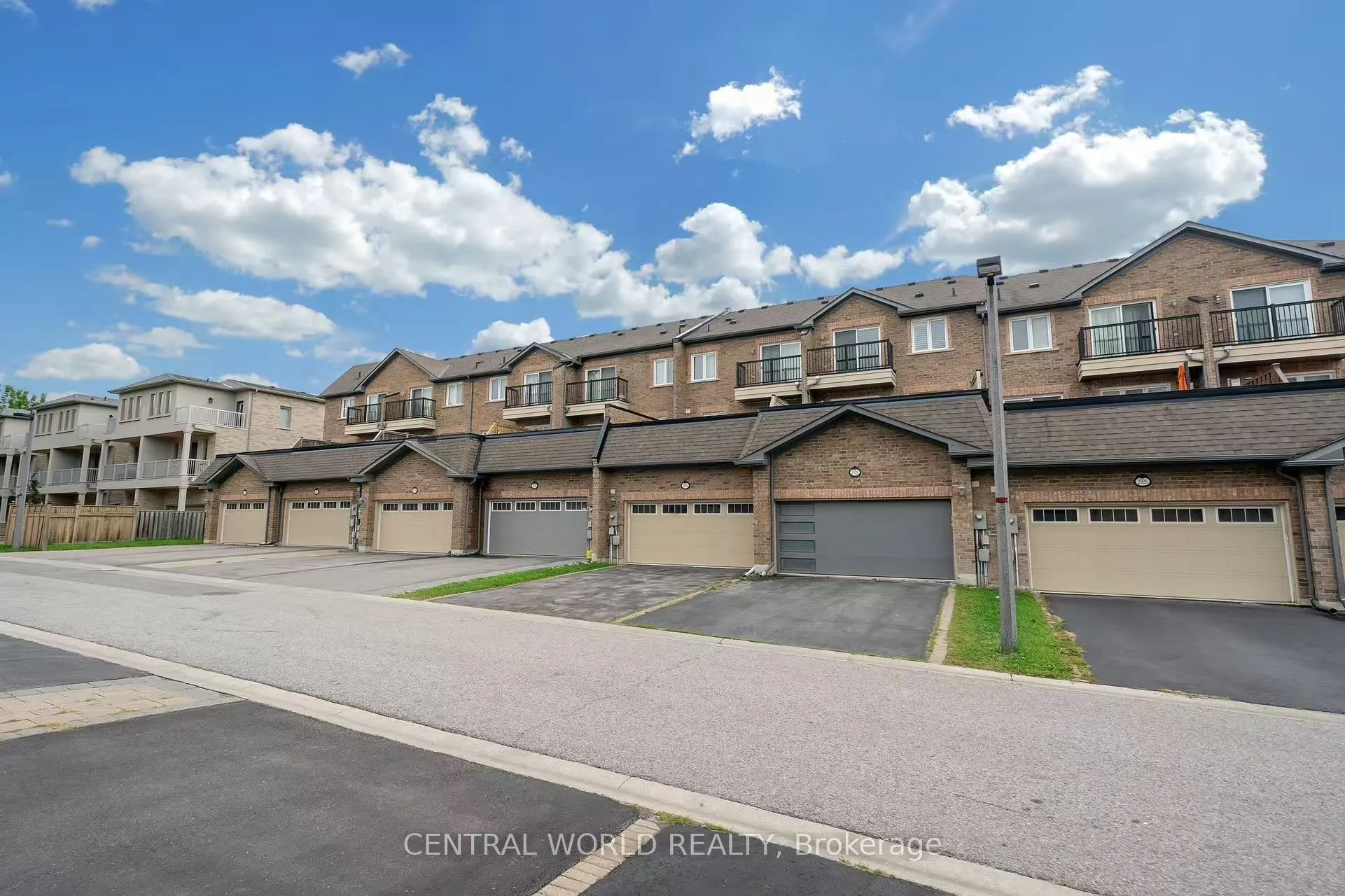 2928 Elgin Mills Road E