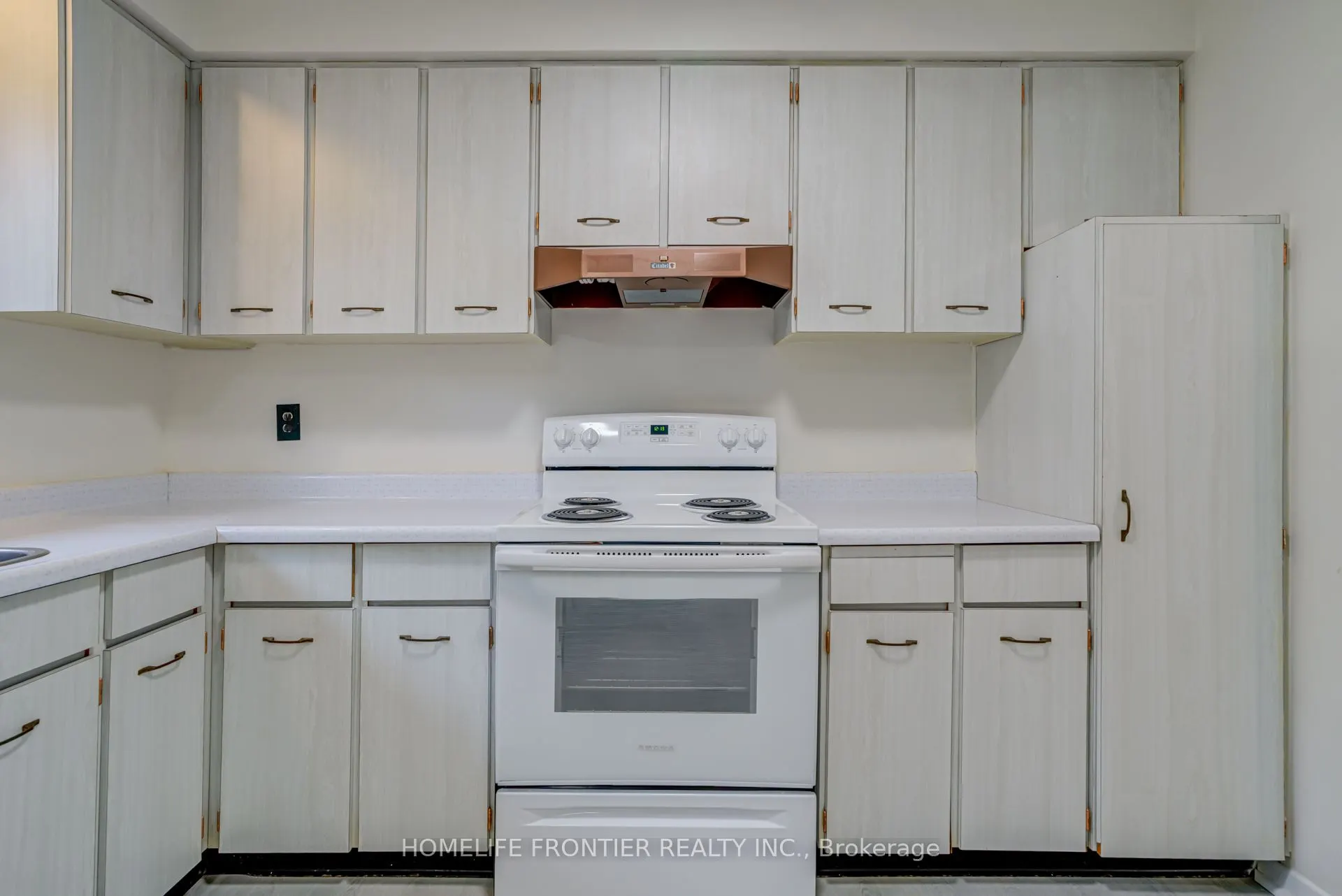 62 Clark Avenue, #Upper
