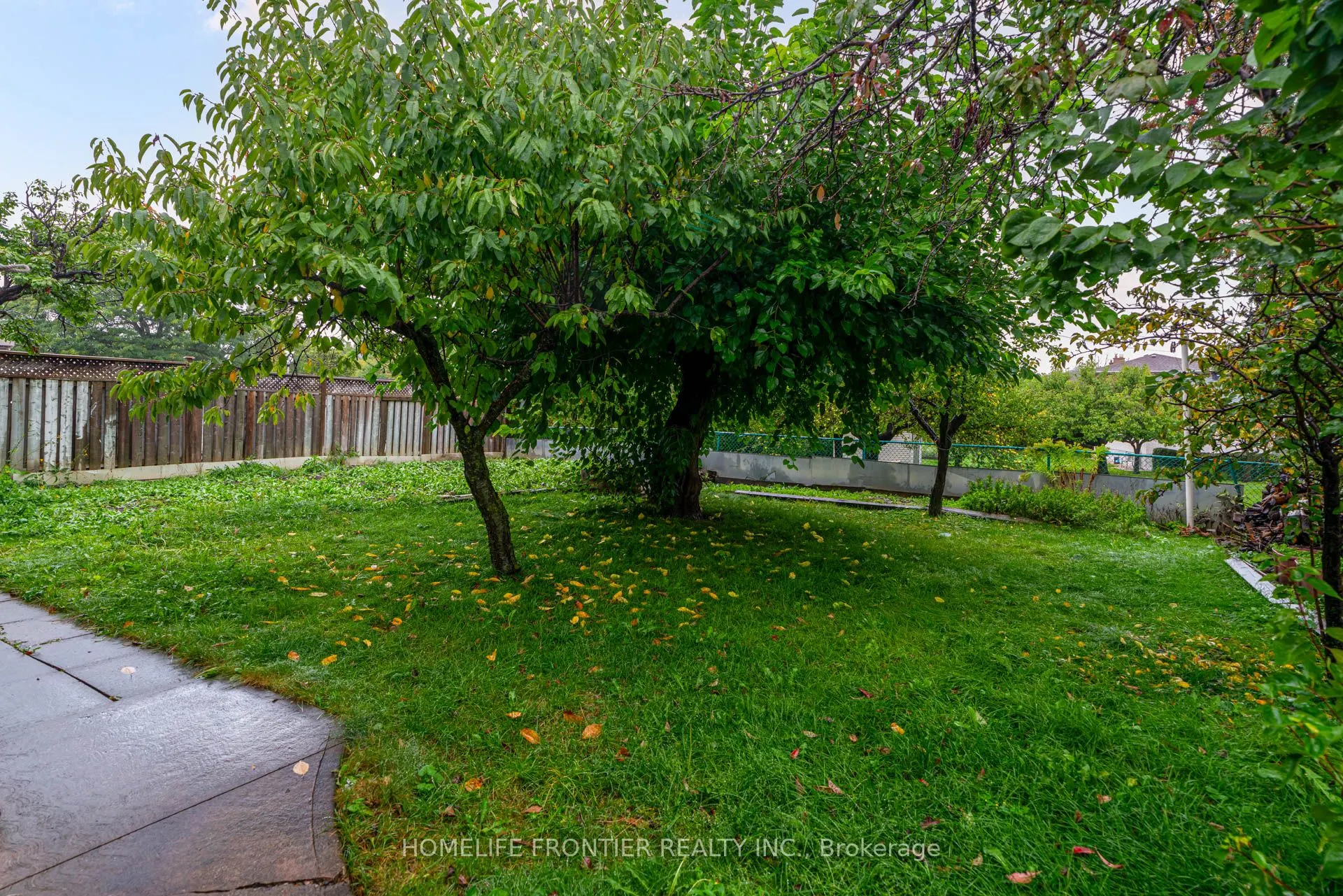 62 Clark Avenue, #Upper