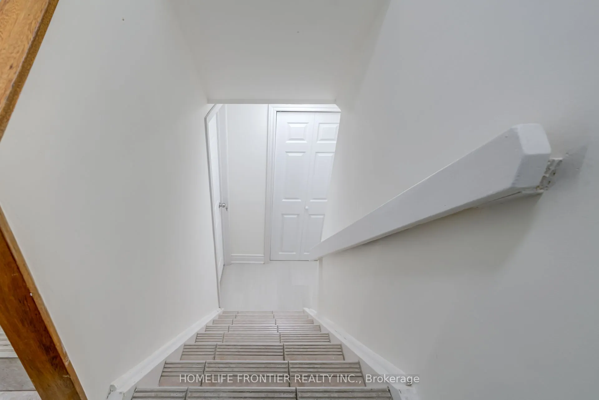 62 Clark Avenue, #Upper