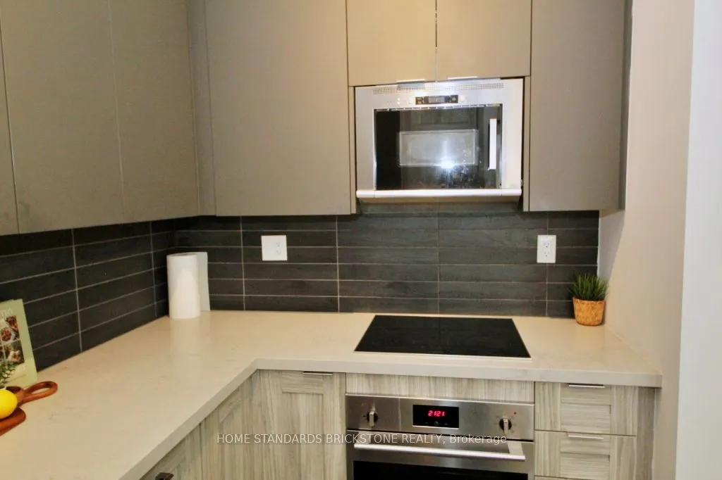 2908 Highway 7 Road, #3604