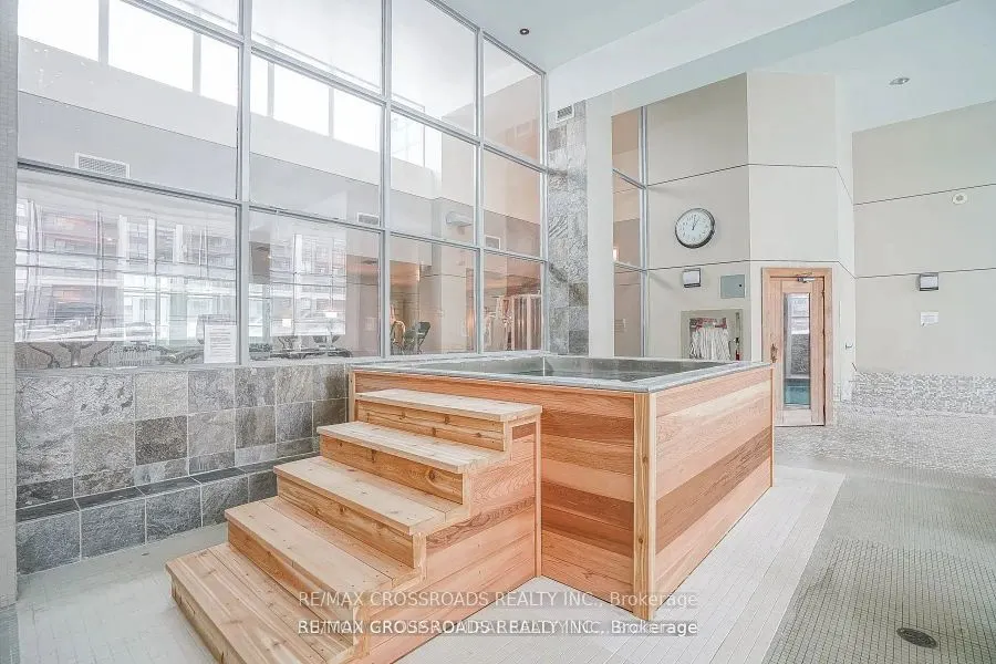 62 Suncrest Boulevard, #1018