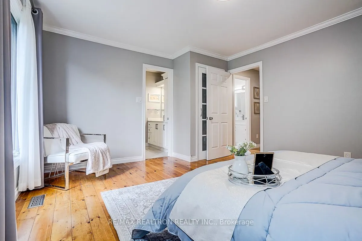 9 Earls Court