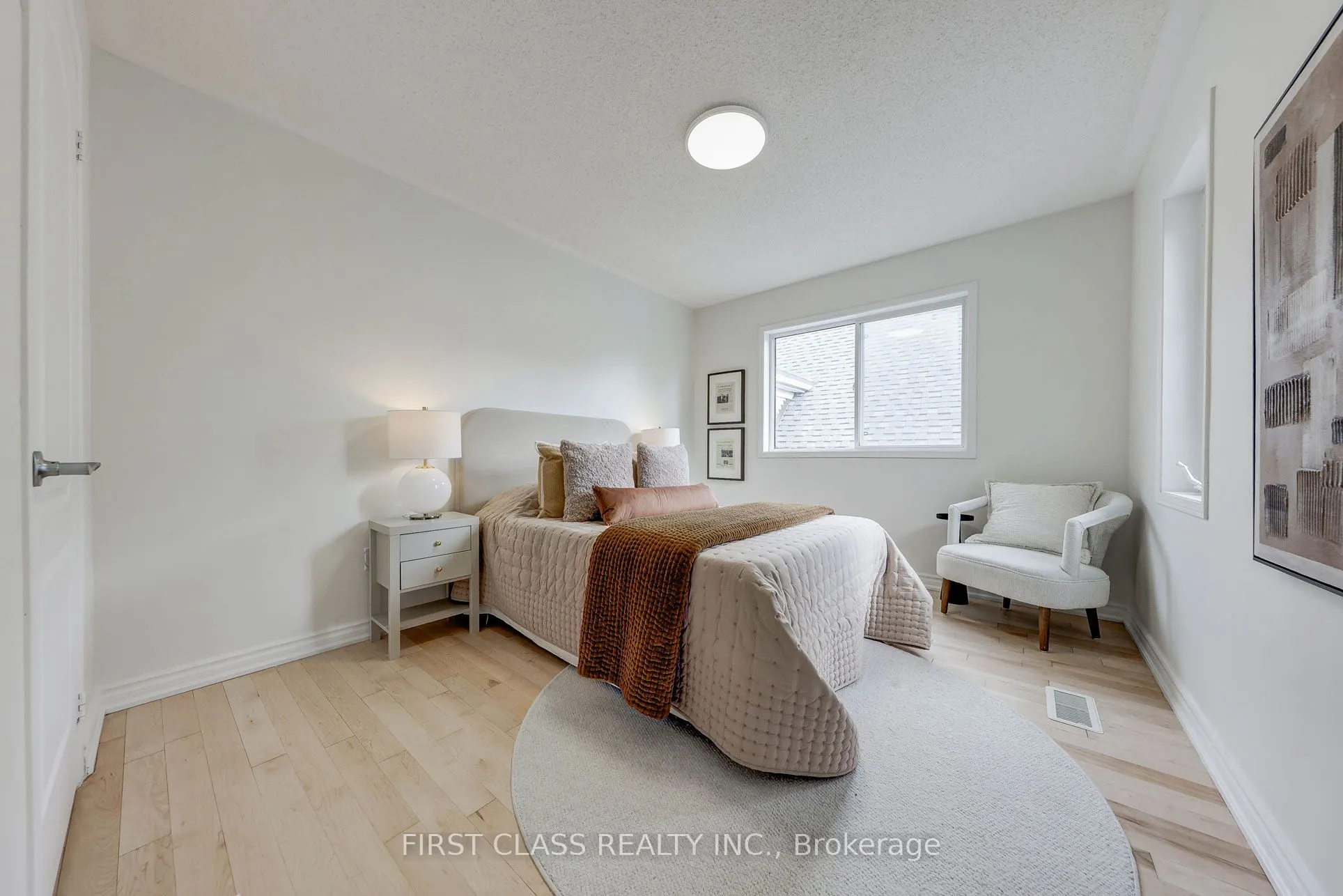 47 Lauraview Crescent