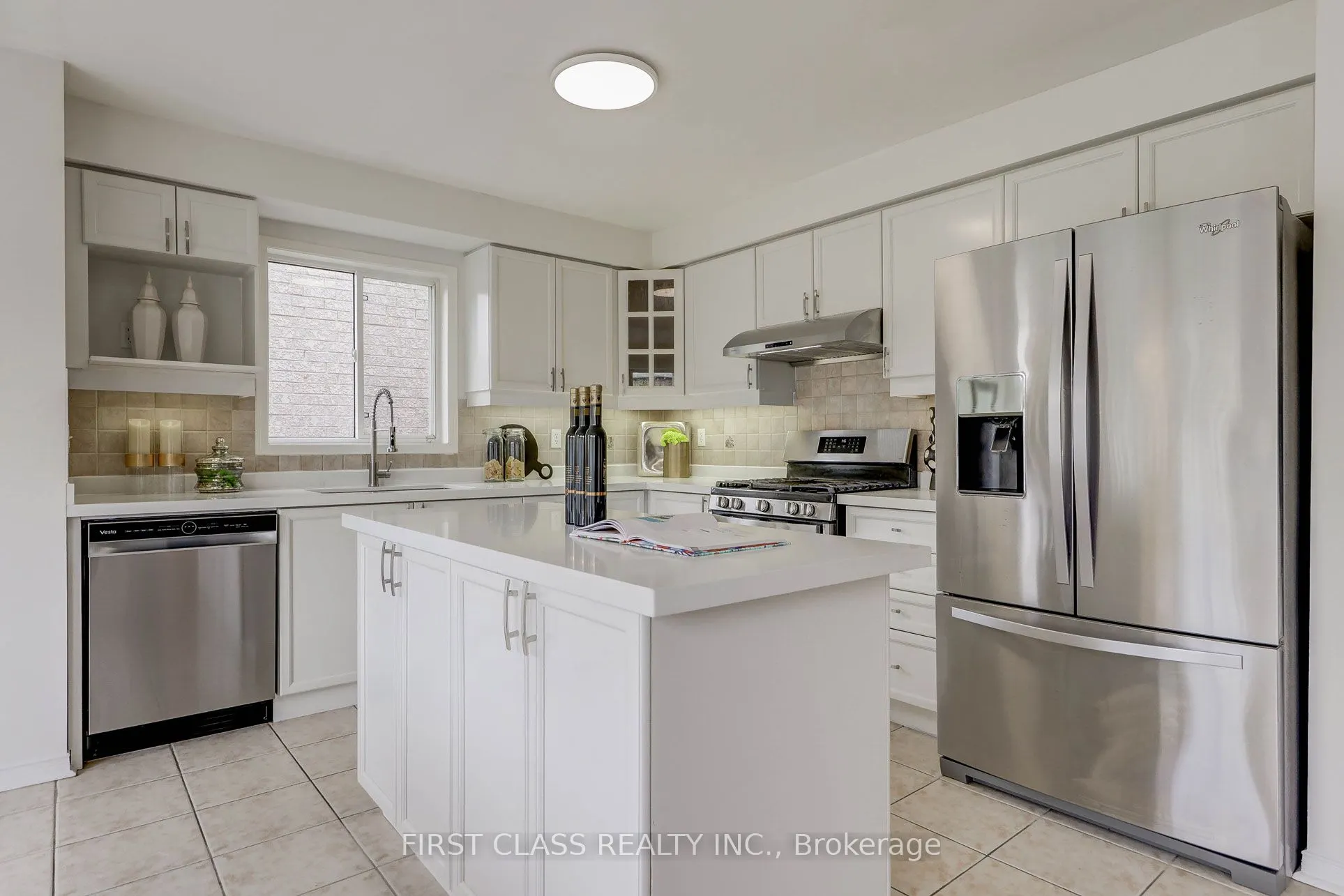 47 Lauraview Crescent