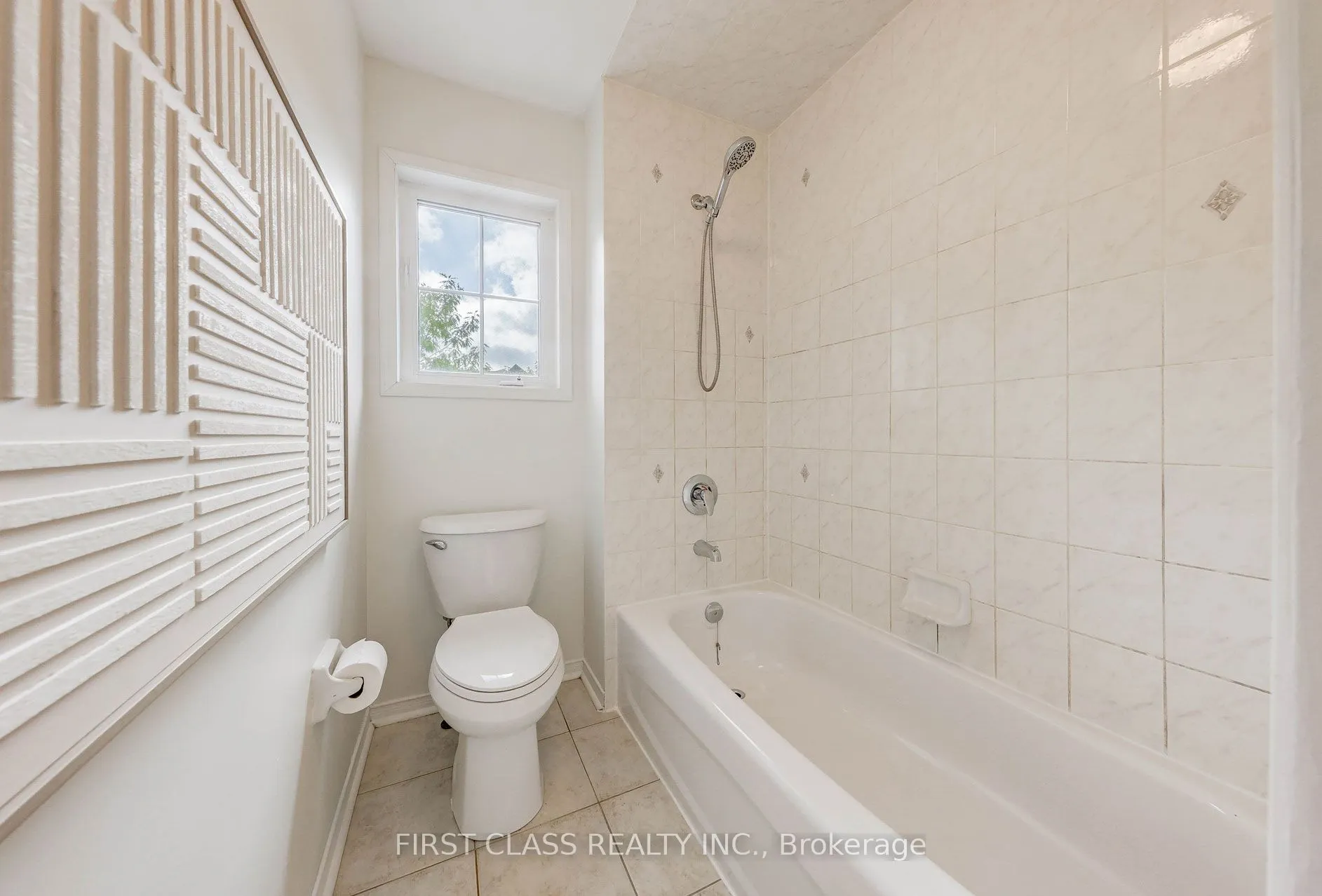 47 Lauraview Crescent