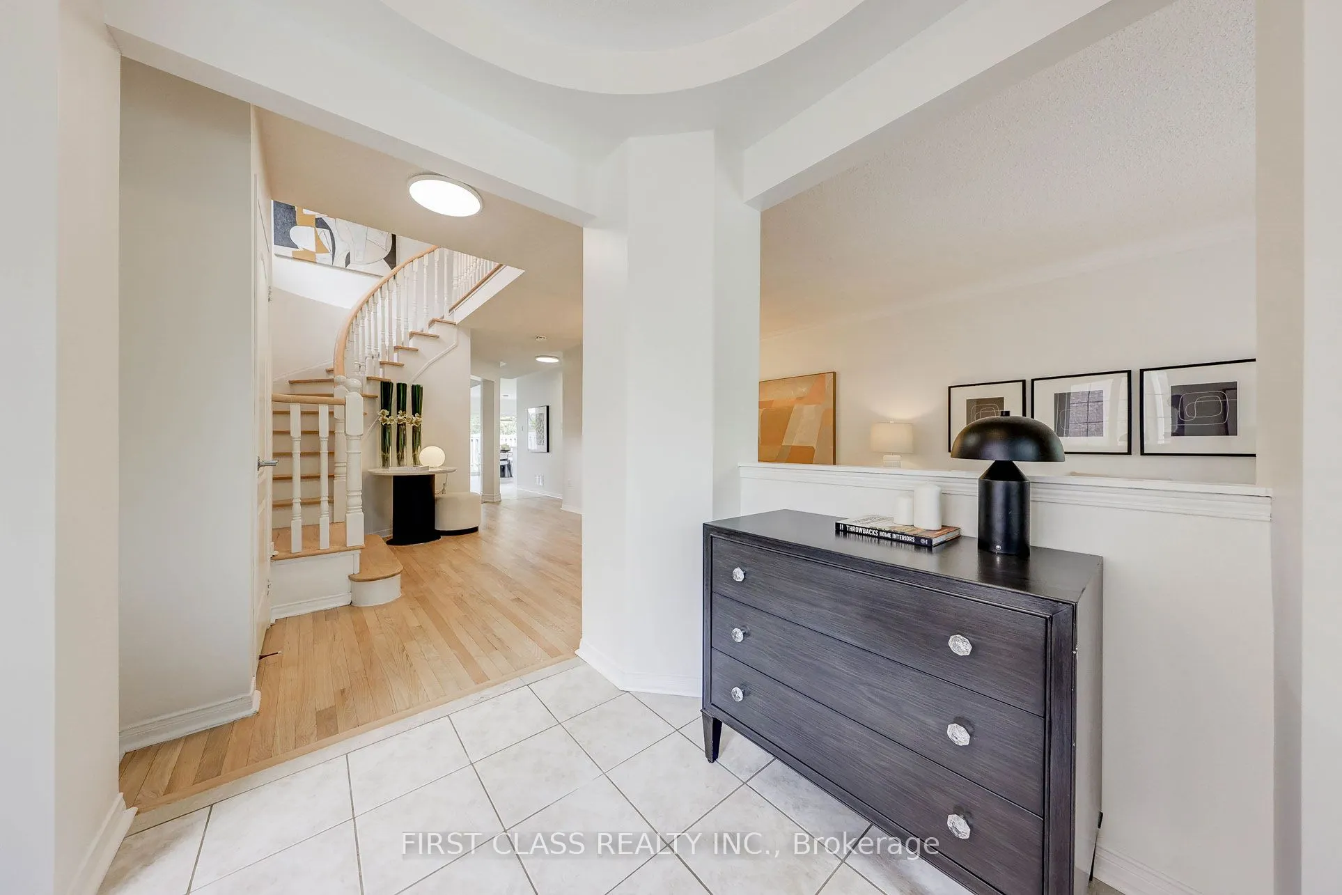 47 Lauraview Crescent