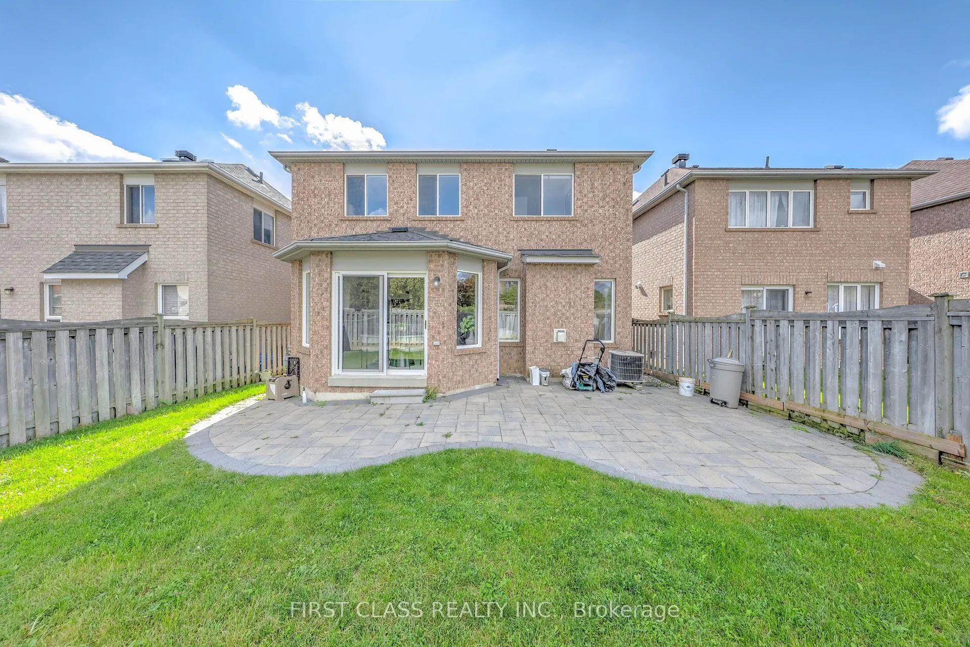 47 Lauraview Crescent