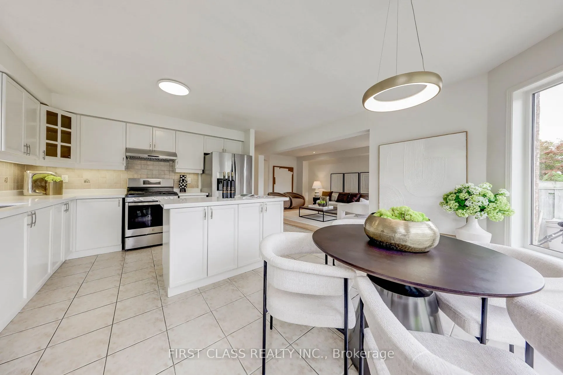 47 Lauraview Crescent