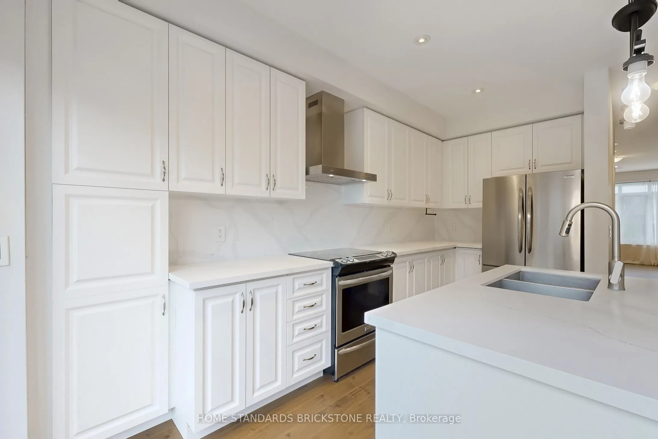 215 Salterton Circle
