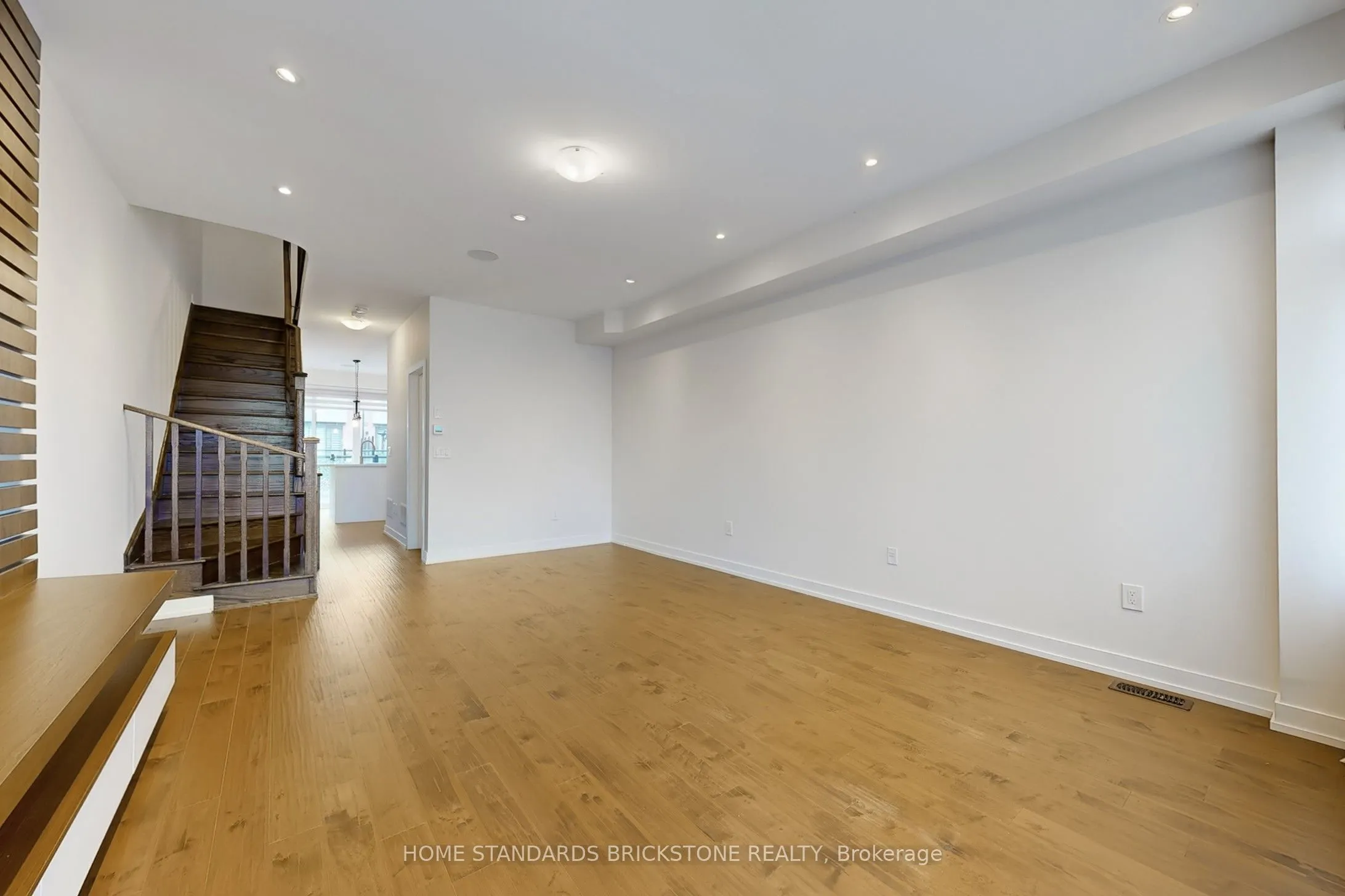 215 Salterton Circle