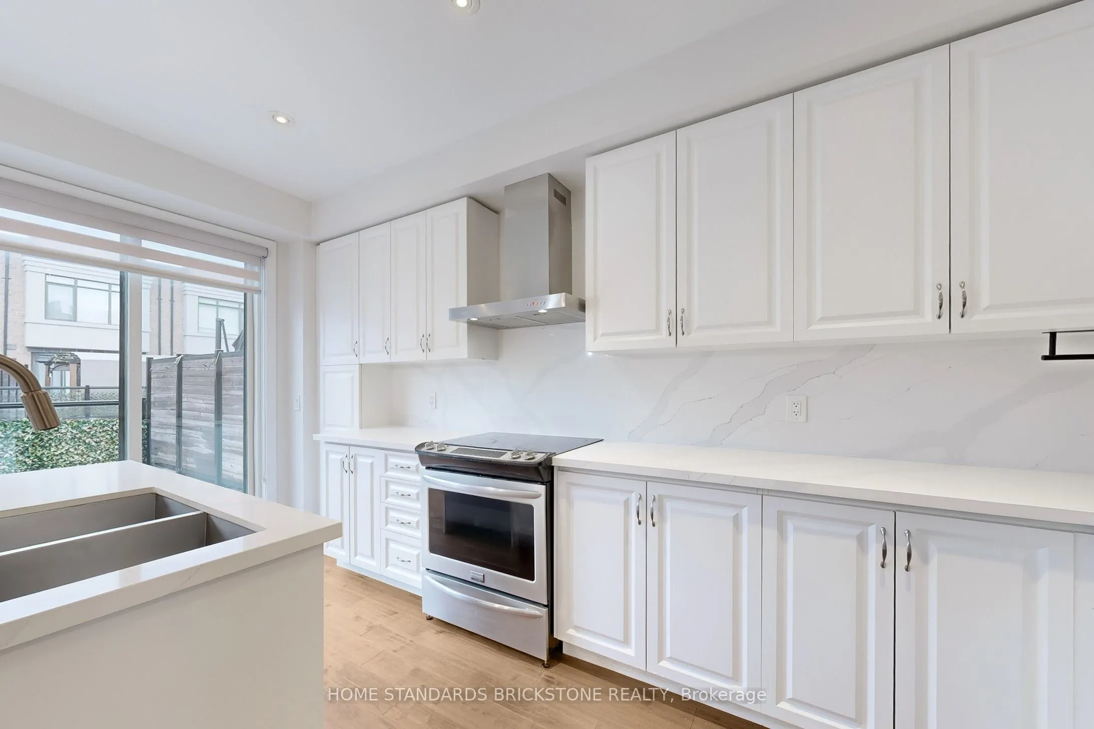 215 Salterton Circle