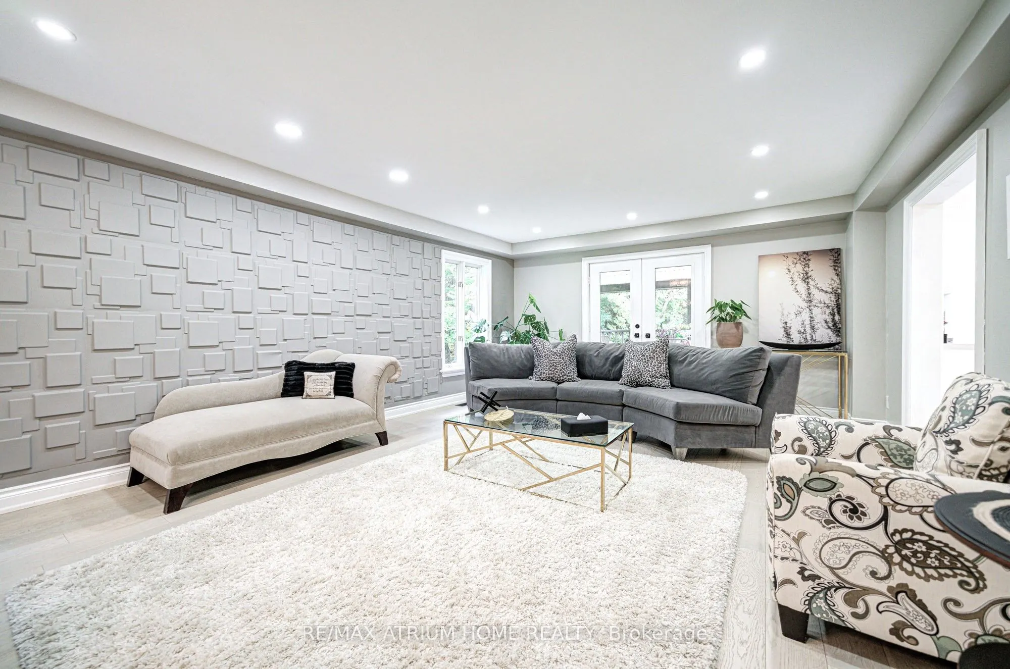 1 Foxlair Court