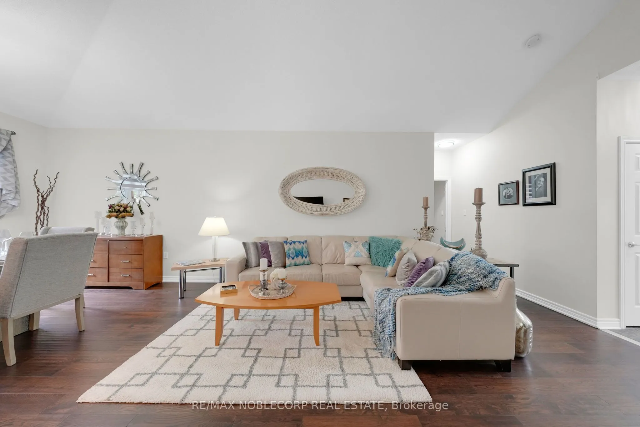 14 Willard Hunt Court