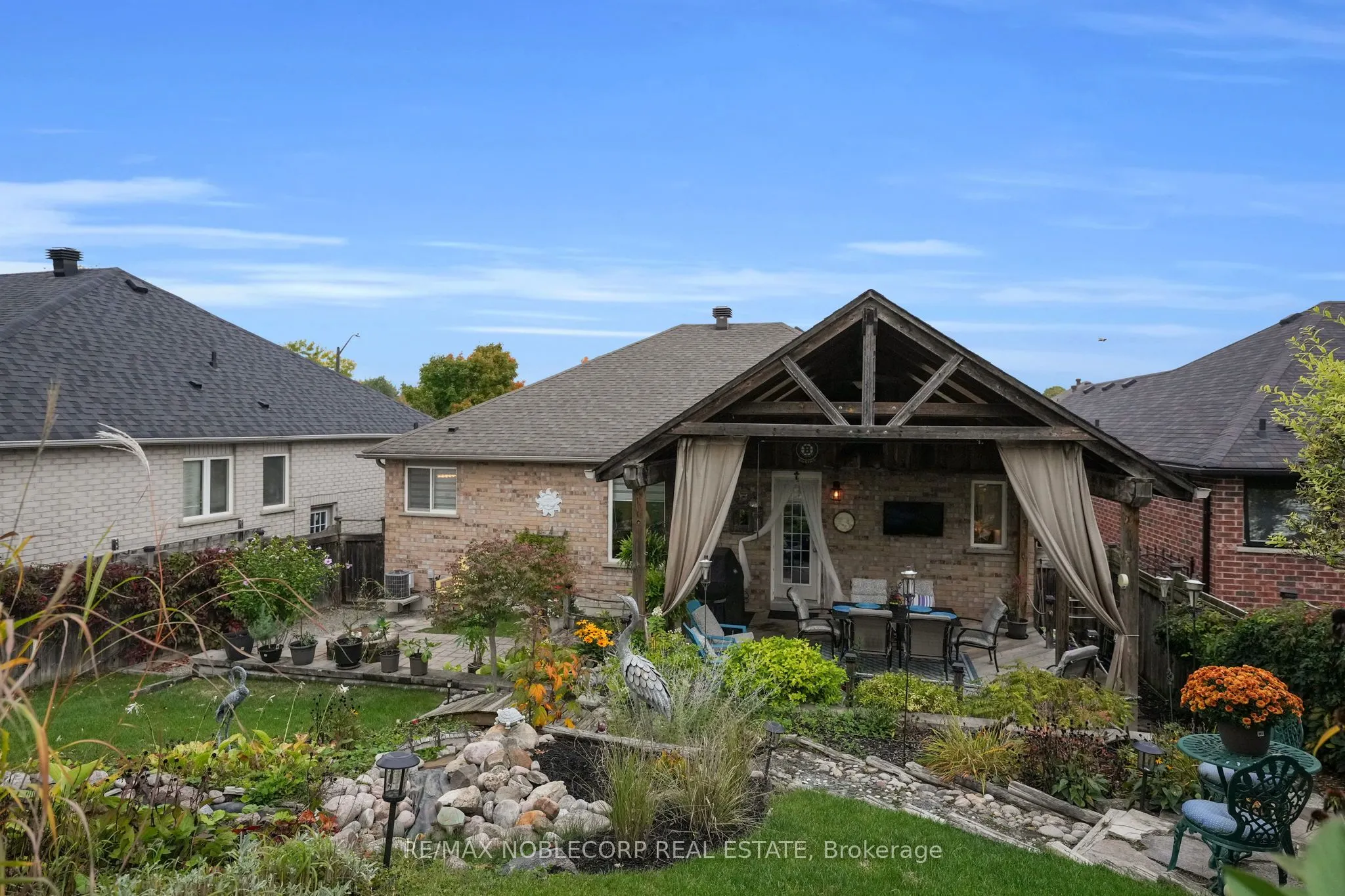 14 Willard Hunt Court