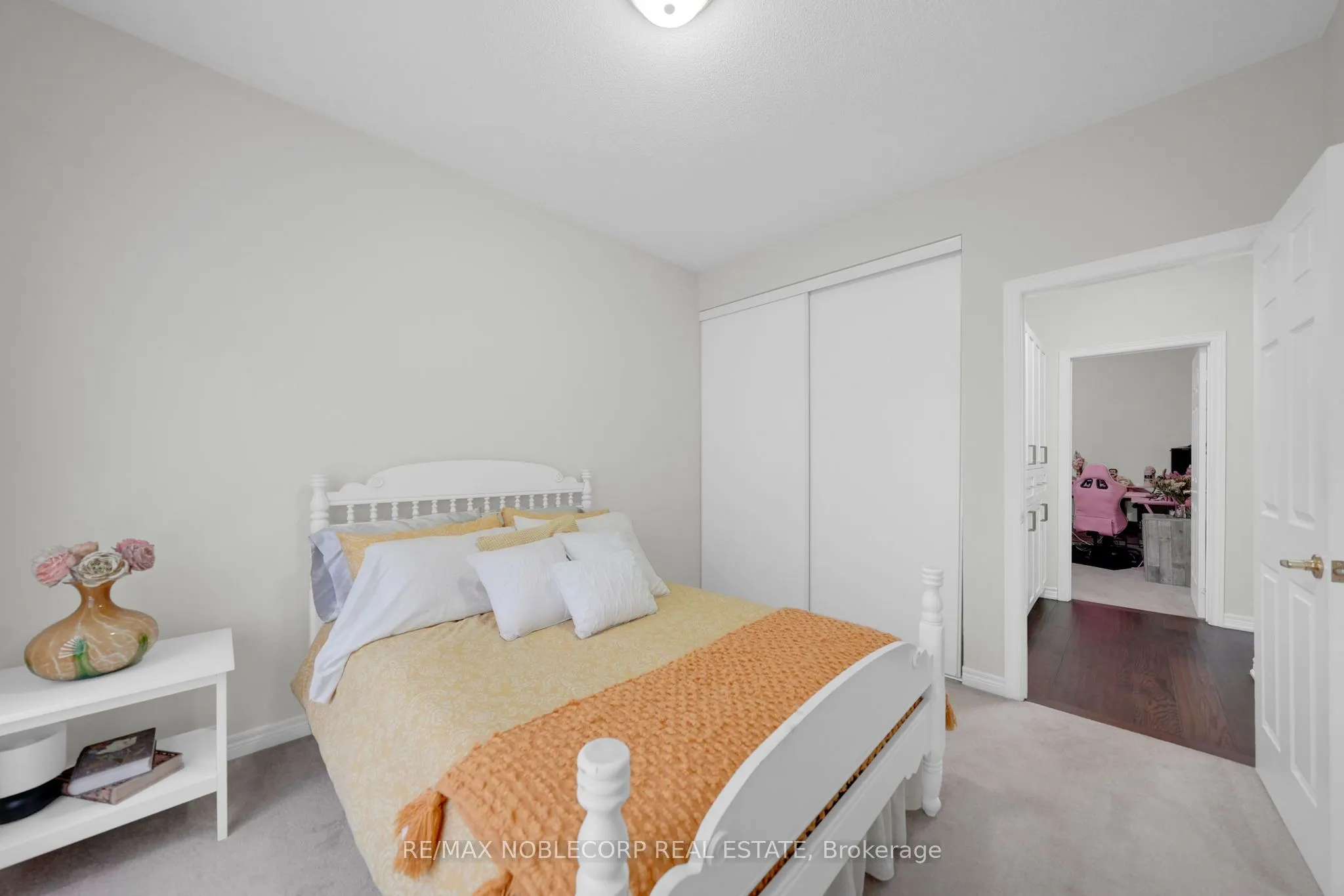 14 Willard Hunt Court